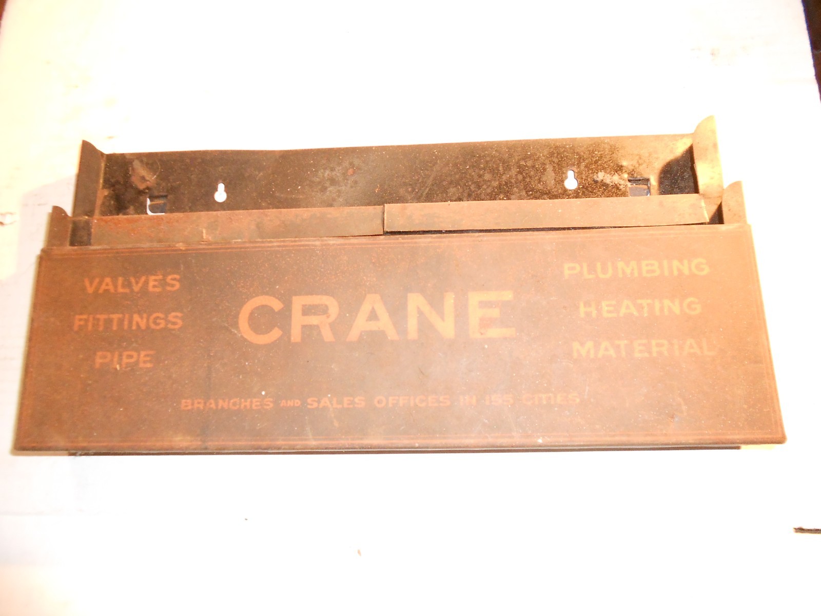 VINTAGE CRAIN WALL MOUNTED 1/2 PIPE NIPPLE HOLDER 14 3/8 X 7 X 1 5/8