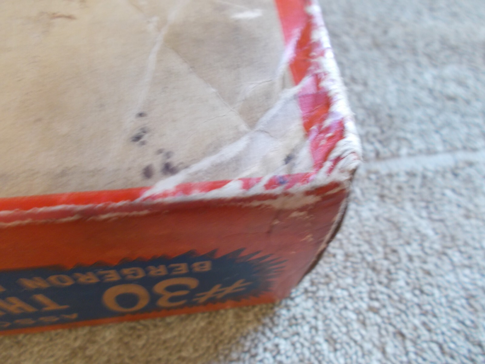 vtg~EMPTY BOX~ THERMOSTAT RETAINER AUTO PART COUNTER STORE DISPLAY GAS STATION