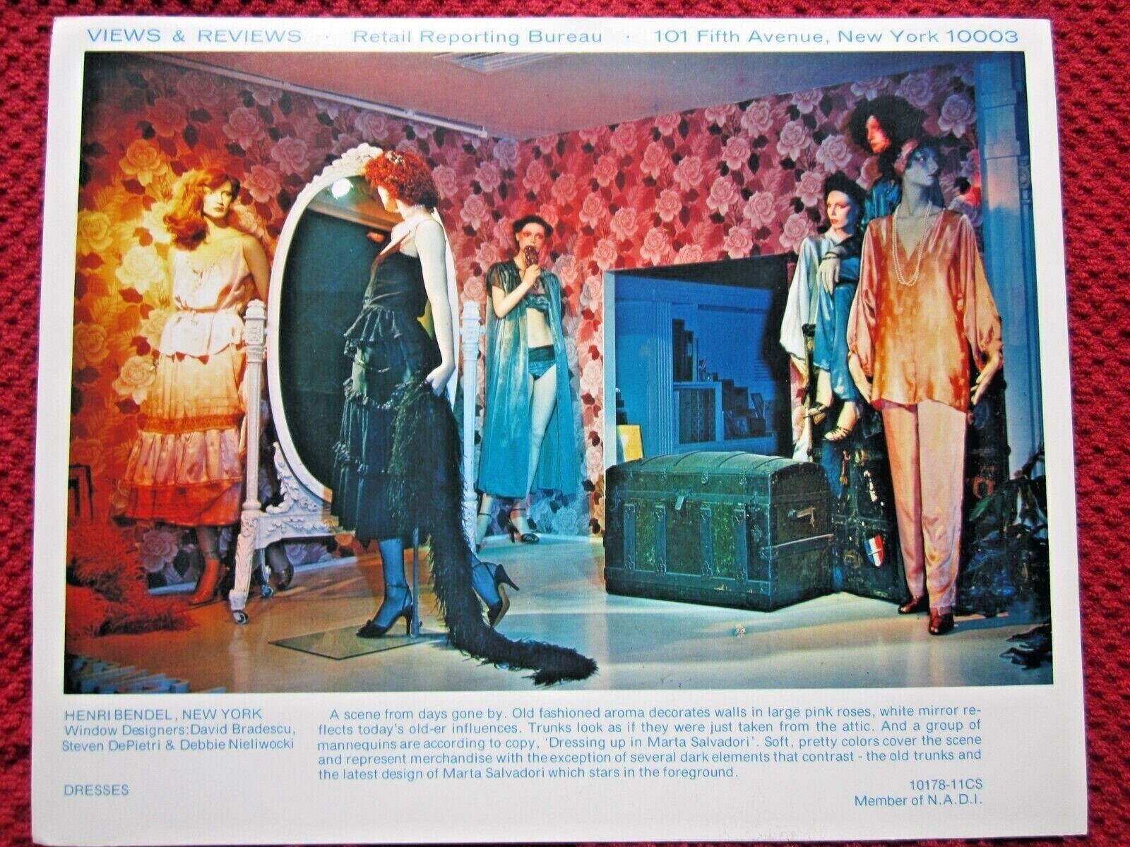 1978 HENRI BENDEL, NY STORE WINDOW DISPLAY MARTY SALVADORI PHOTOGRAPH PRINT #487