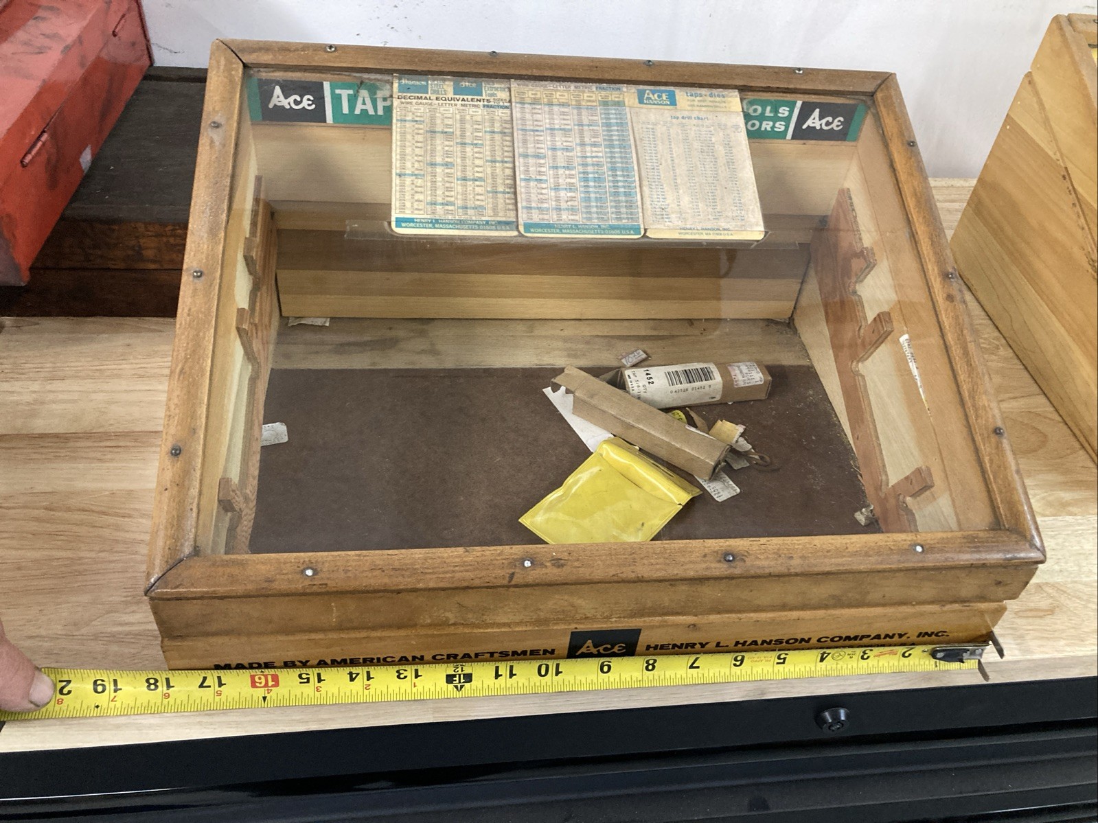 Henry L. Hanson Ace Taps Dies Countertop Sales Display Case Worcester wood glass
