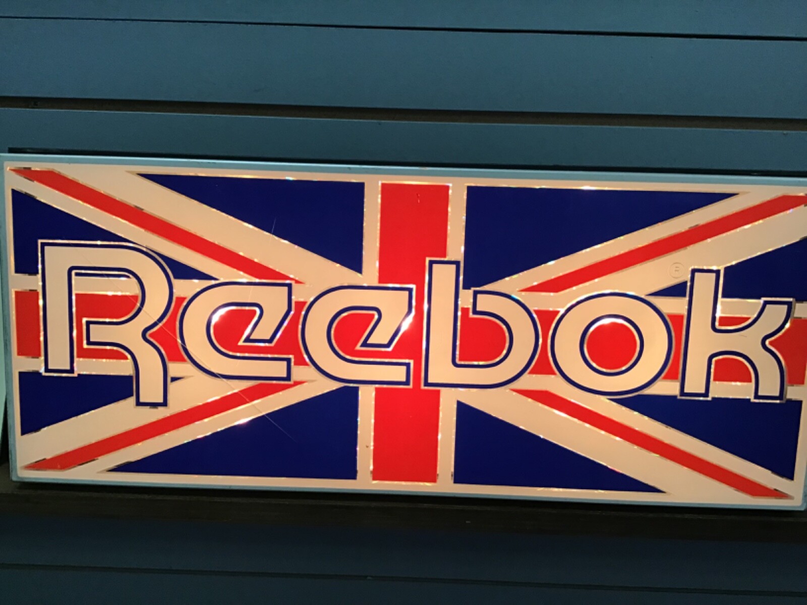 Vintage Reebok Sign package