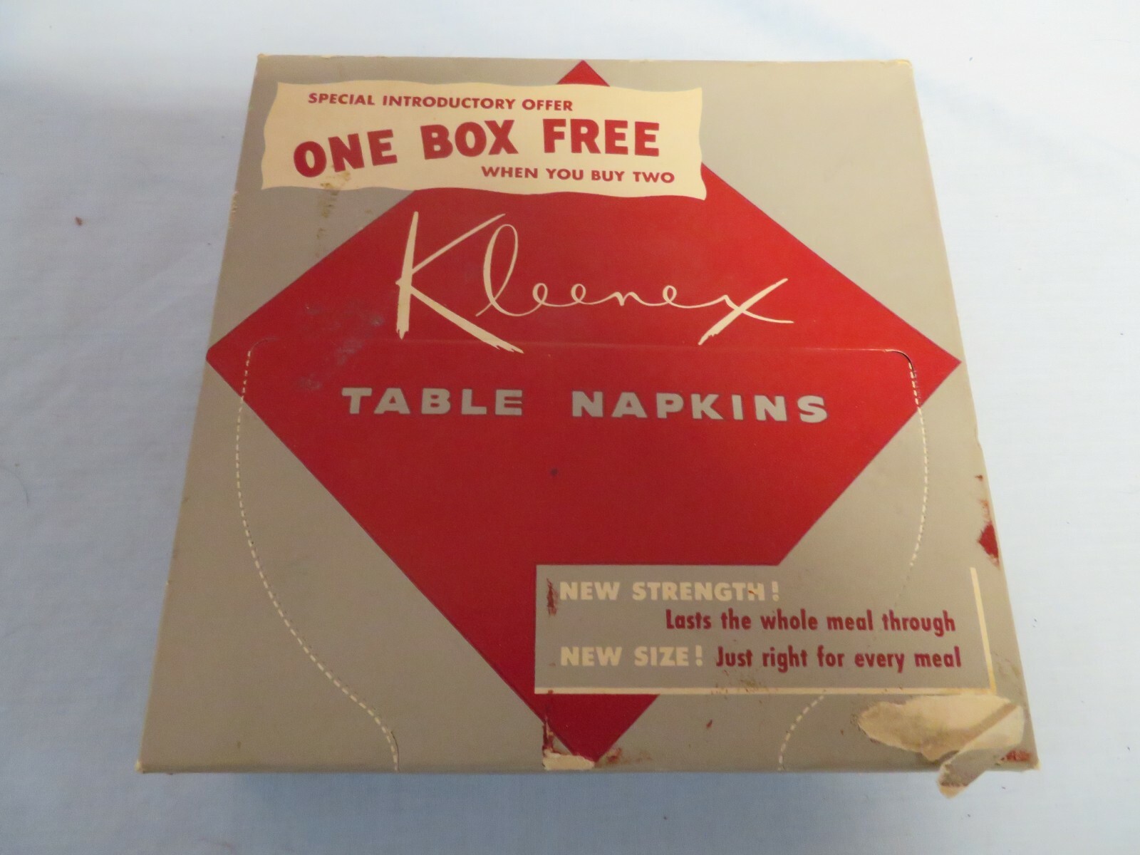 VNTG 1955 KLEEEX TABLE NAPKINS PROMO 50 15-1/2″ x 15-1/4″ SEALED BOX