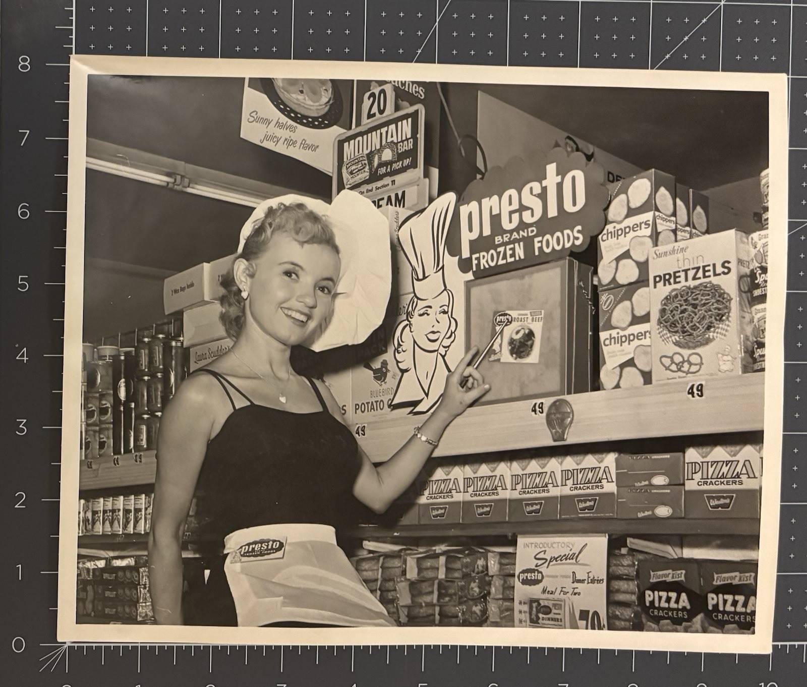 1956 Prego Frozen Foods Original Photograph Sequence Of Store Display Marketing