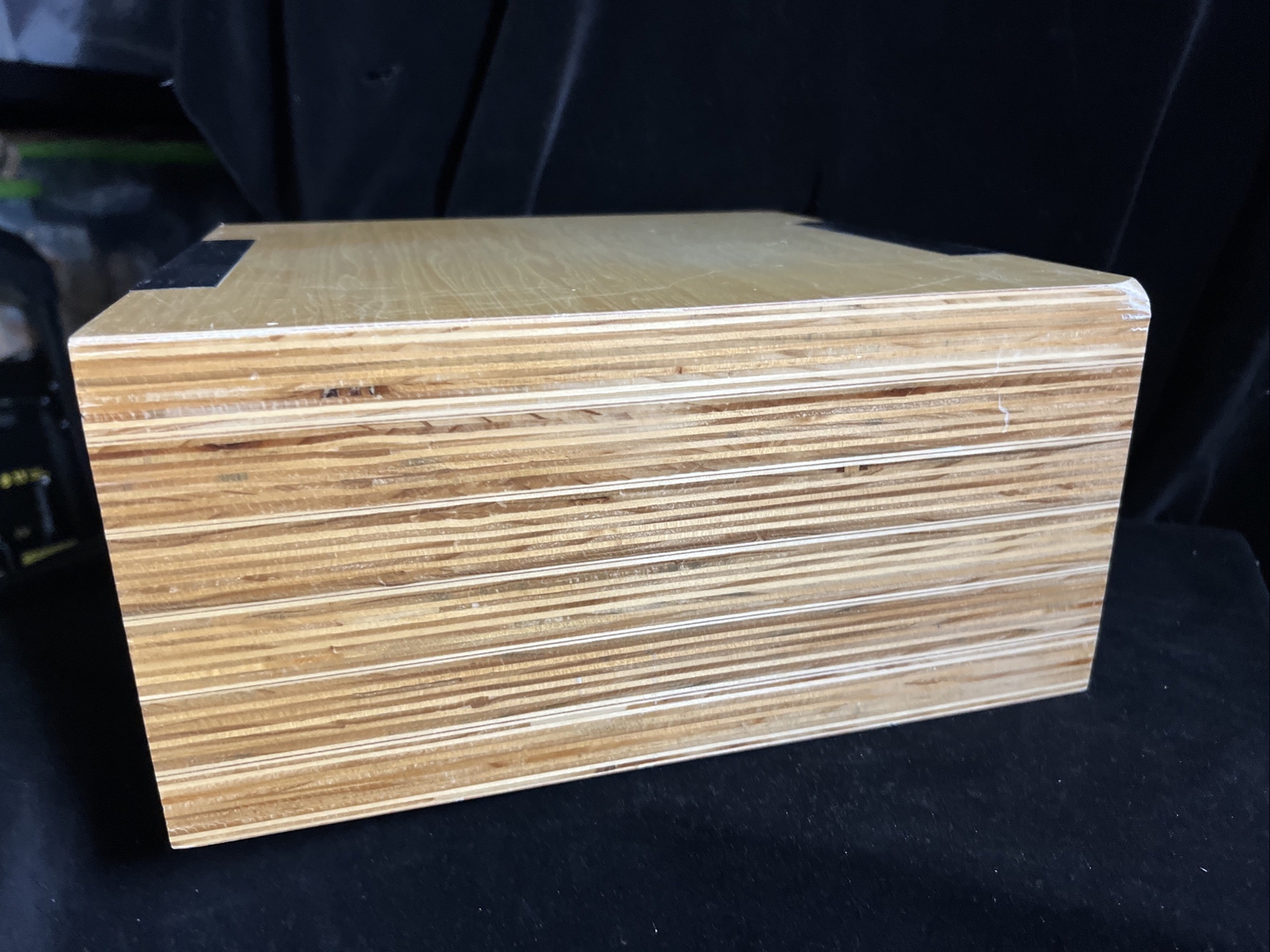 TIVA 1984 – Original Wood Grain Formica Cube Ad Shoe Store Display 12″x12″x5.75″