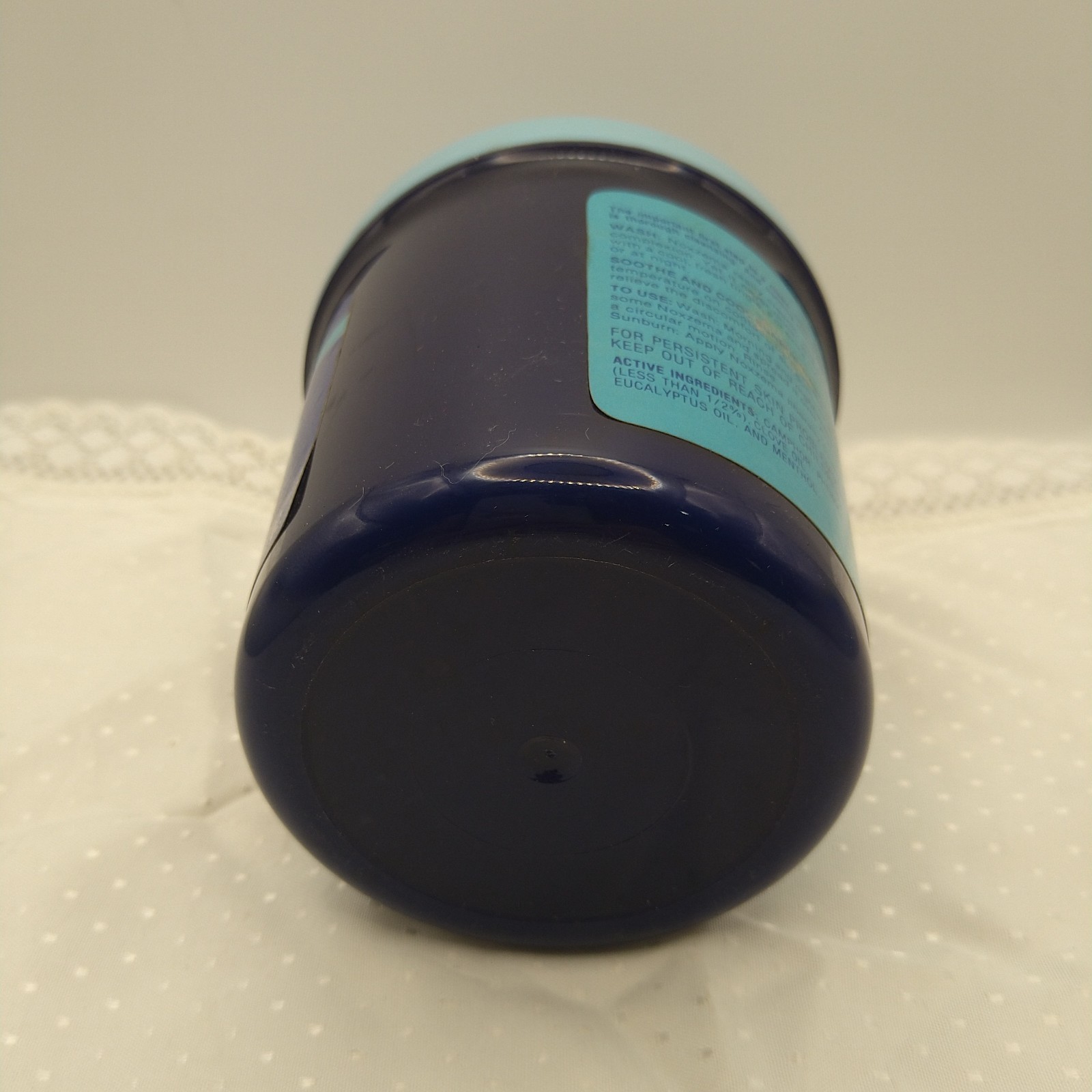 Vintage Plastic Noxema Jar Paper Label Advertising Display Tin Twist Off Top