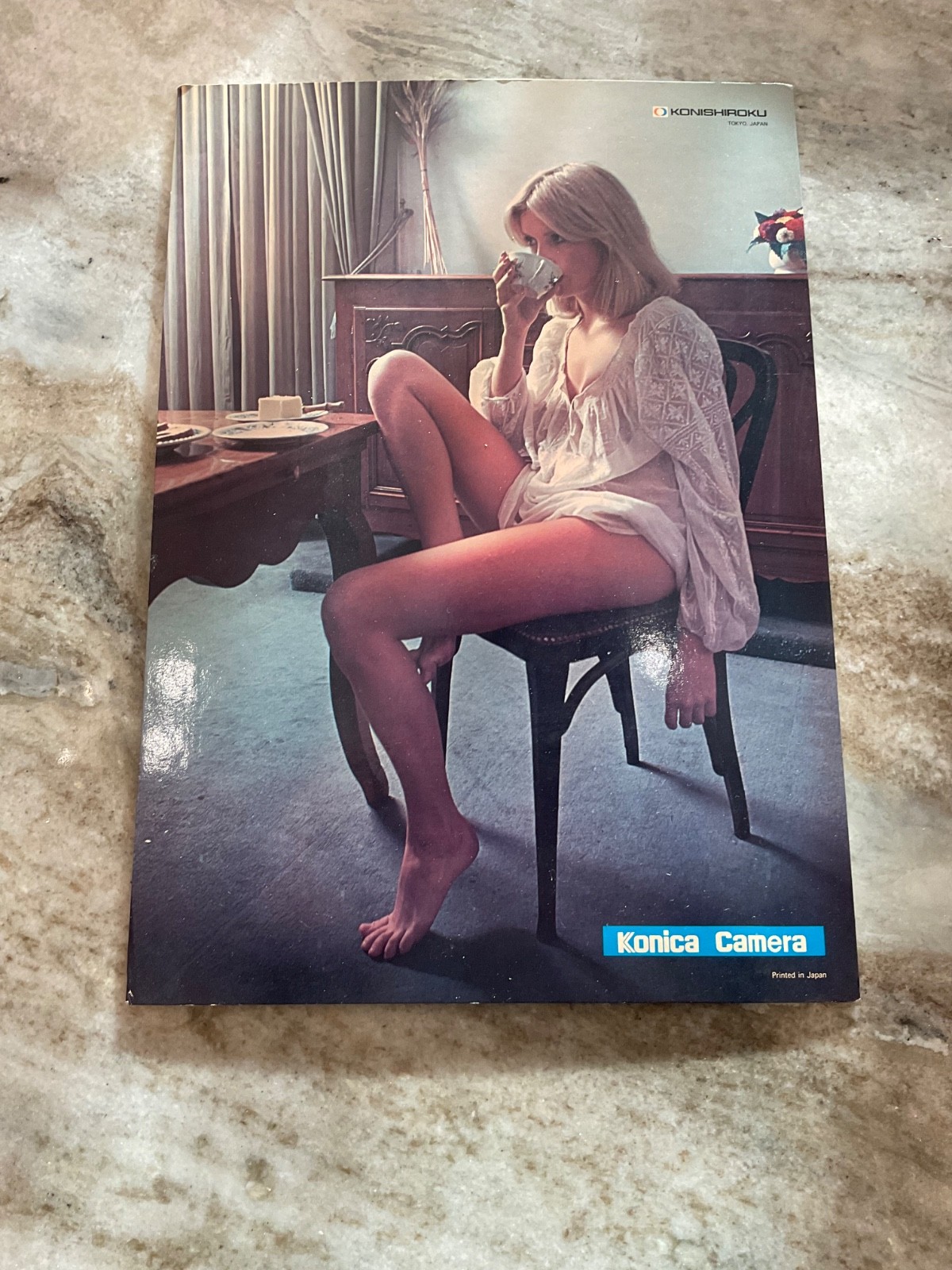 1960’s KONICA CAMERA CARDBOARD ADVERTISING DISPLAY SEXY MODEL 11.5×16.5