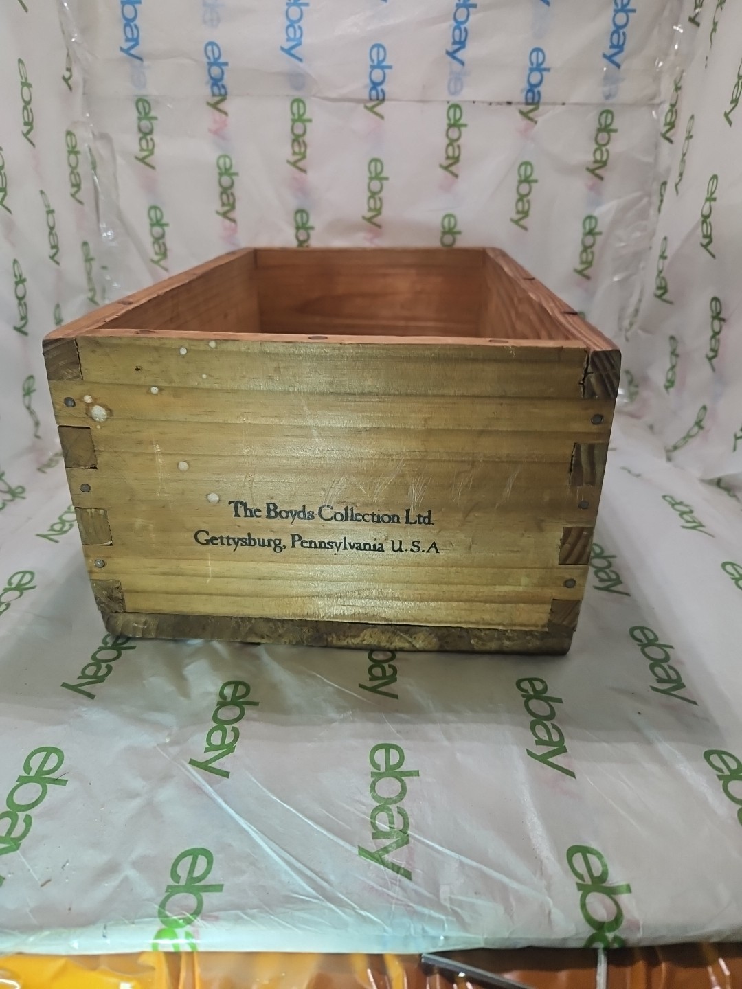 Boyd’s Bears Wooden Crate Medium Store Display 13-3/4 X 8-1/4 X5 -1/4 (JJ)