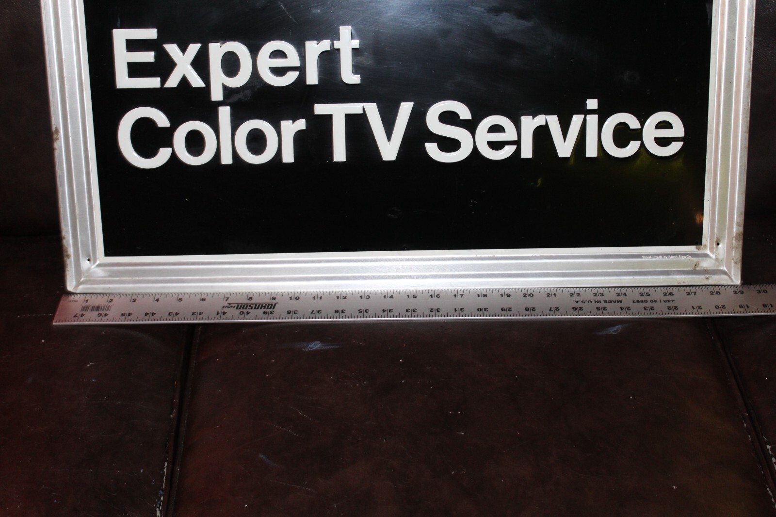 RARE 1960s RCA PICTURE TUBES COLOR TV SERVICE EMBOSSED PAINTED METAL DEALER SIGN