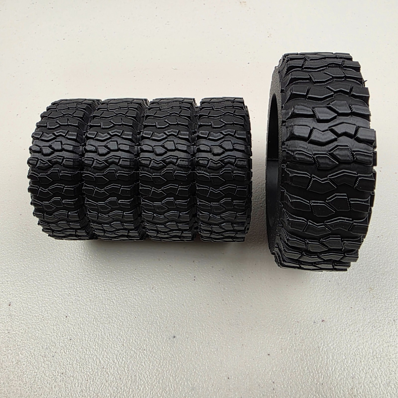Tire Business Card & Pen Holder Wheel Shop Display Stand Desktop 3D Printed