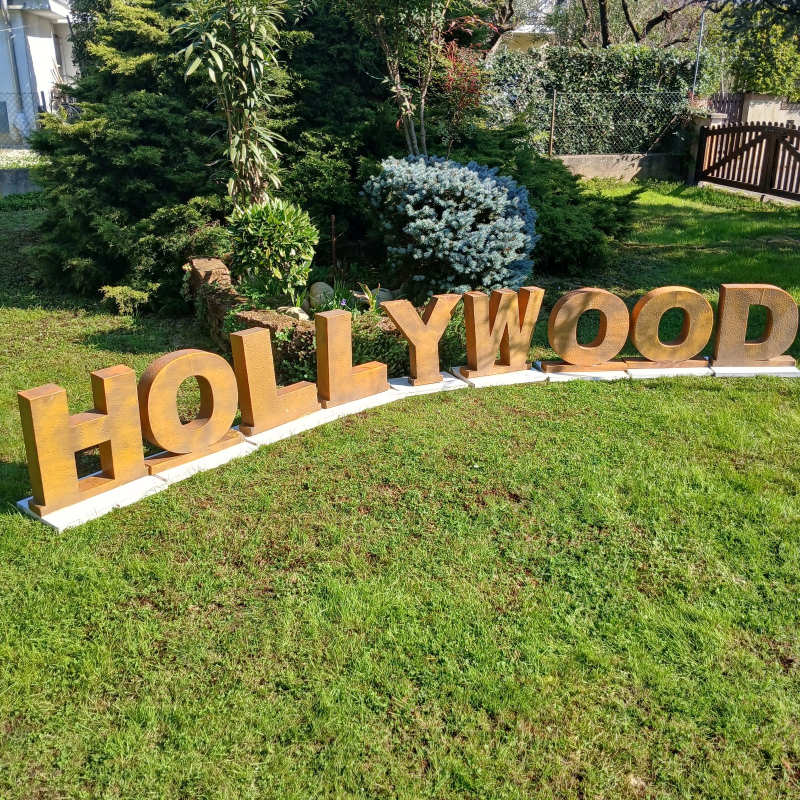 HOLLYWOOD 450CM Giant Written Sign Restaurant Bar Brewery Disco