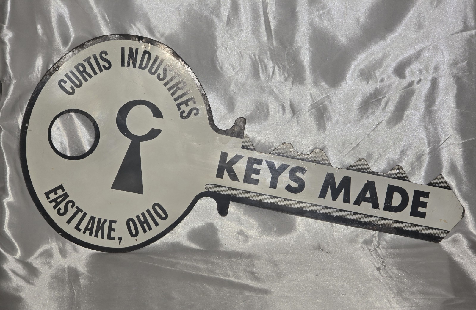 Vintage Curtis Industries Keys Made Here Sign Eastlake Ohio