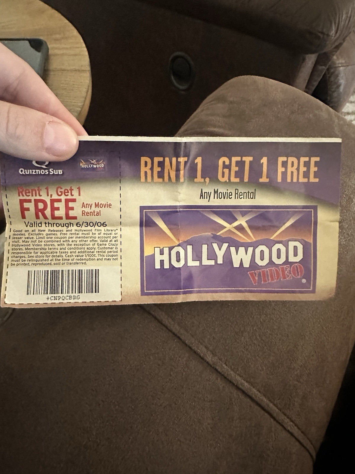 RARE! RARE! AUTHENTIC HOLLYWOOD VIDEO COUPON. WOW!! BLOCKBUSTER CAN SUCK IT!!!!