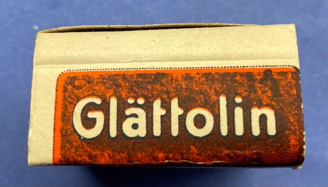 VINTAGE GLATTOLIN COLLAR WAX COUNTERTOP DISPLAY/SALES BOX GERMANY CA. 1910’S