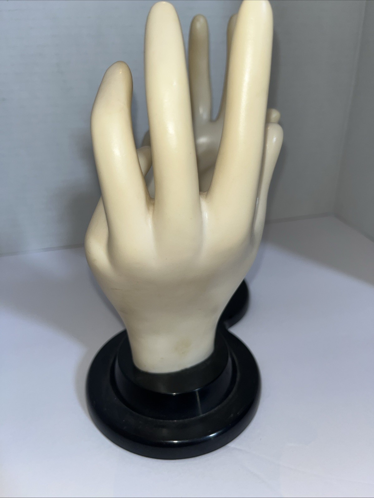 Vintage 1990 Giftware Double Mannequin Hands Jewelry Ring Display TX1