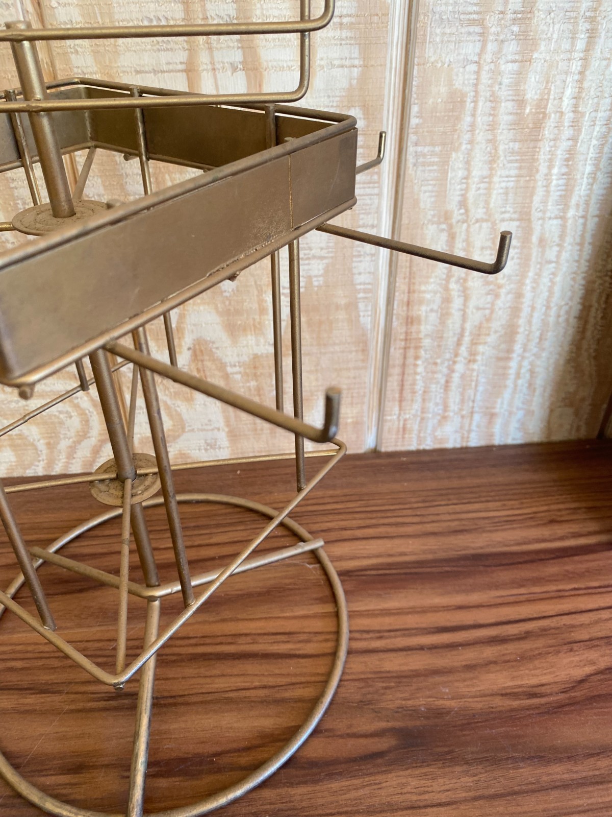 Vtg Rotating Retail Store Counter Top Display Stand Rack Jewelry Gun Candy 1950s