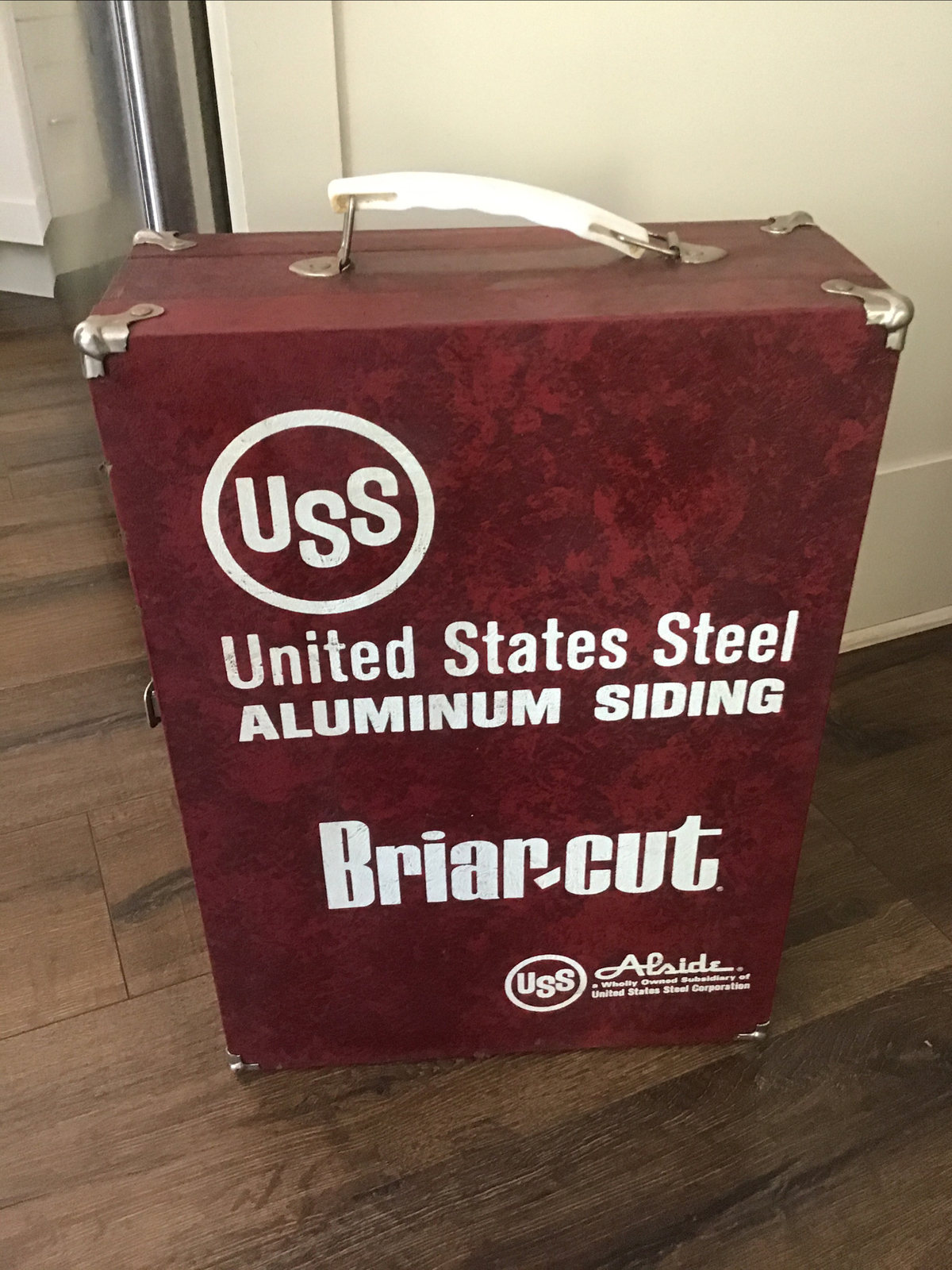 Vintage USS US Steel Aluminum Siding Briar-Cut Salesman Sample Mid Century