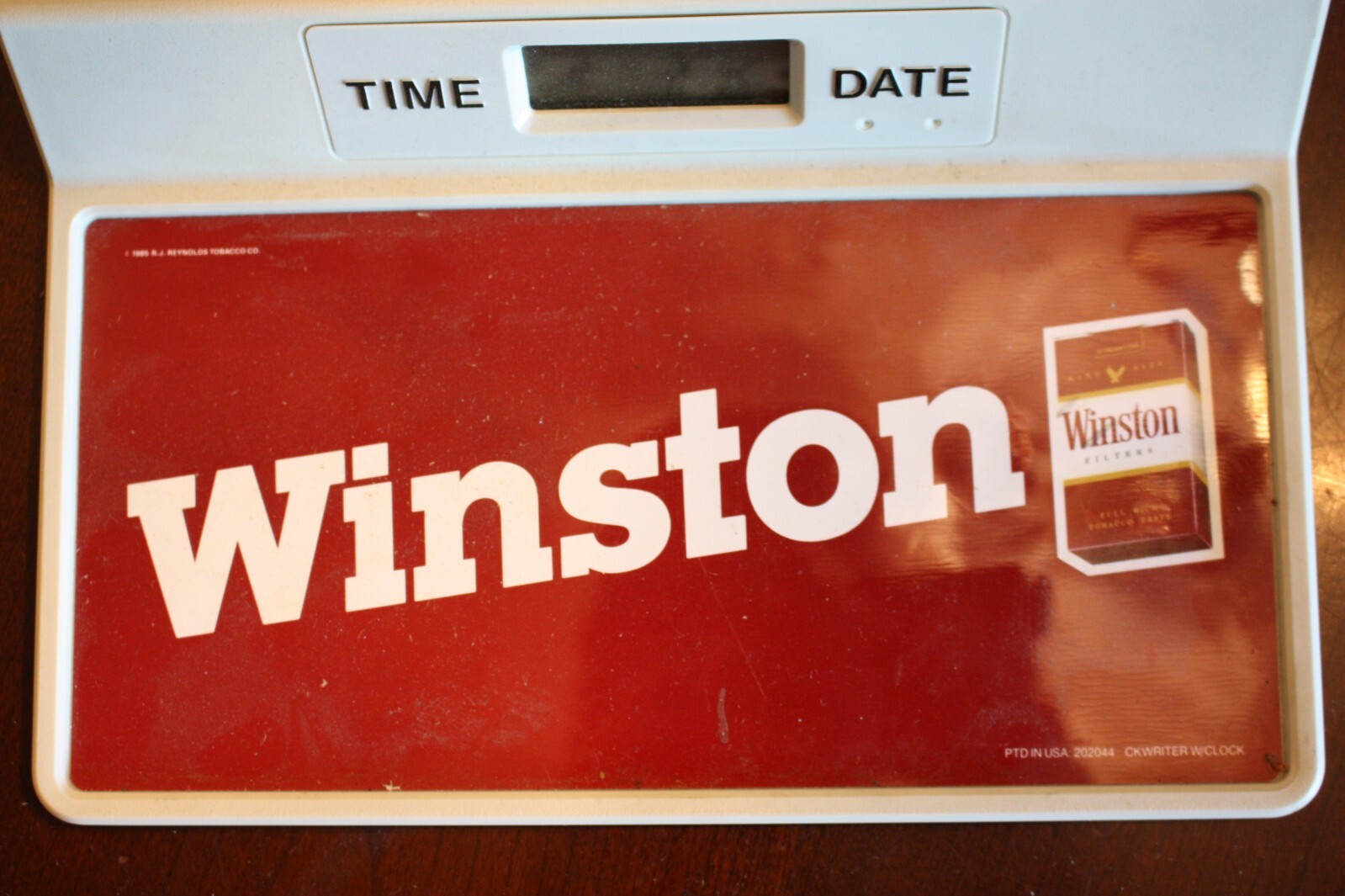 VINTAGE WINSTON CIGARETTES TIME DATE COIN TRAY TAKE A PENNY