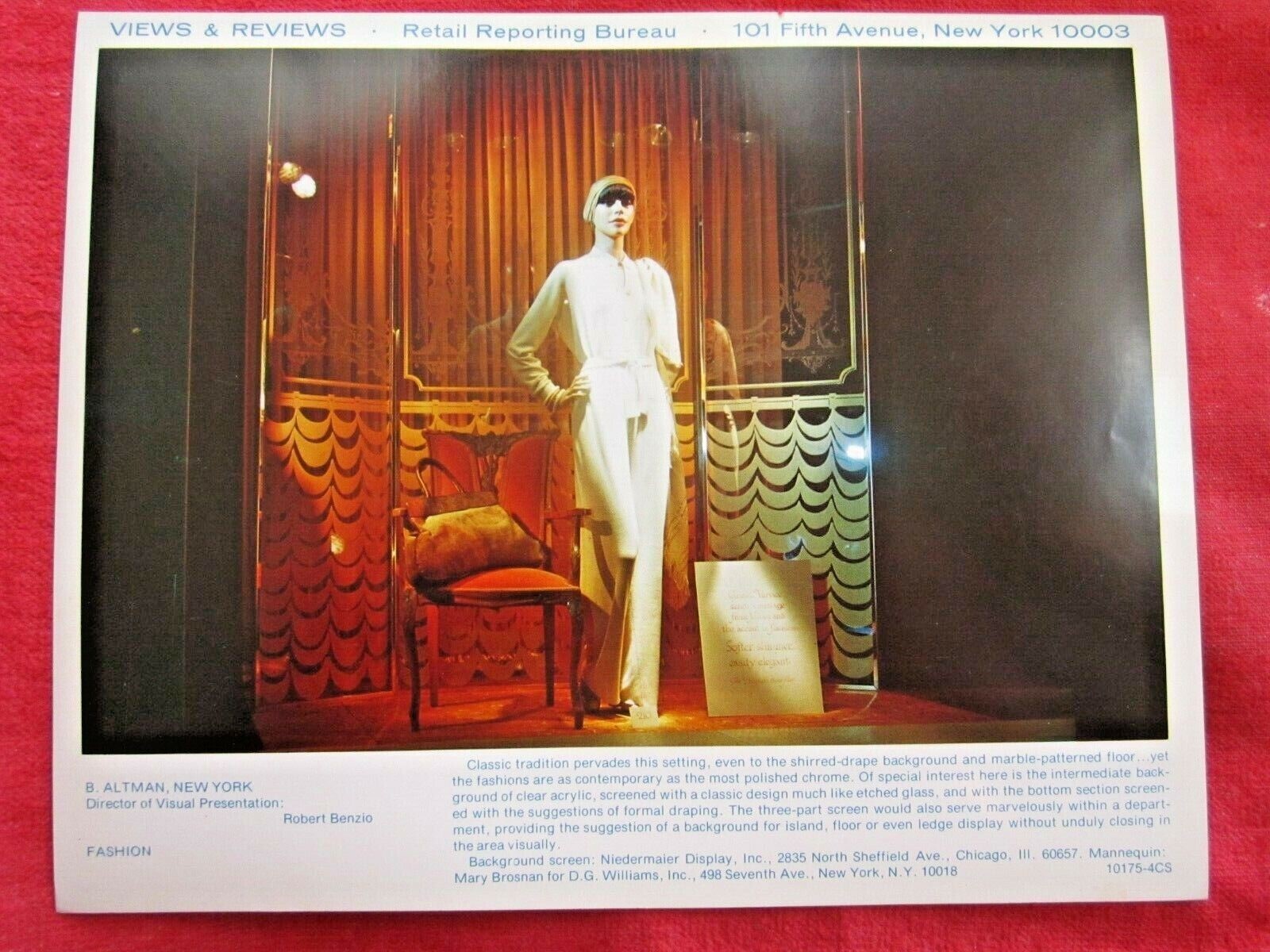 1975 B. ALTMAN, NEW YORK STORE WINDOW DISPLAY TRADITION PHOTOGRAPH PRINT #411