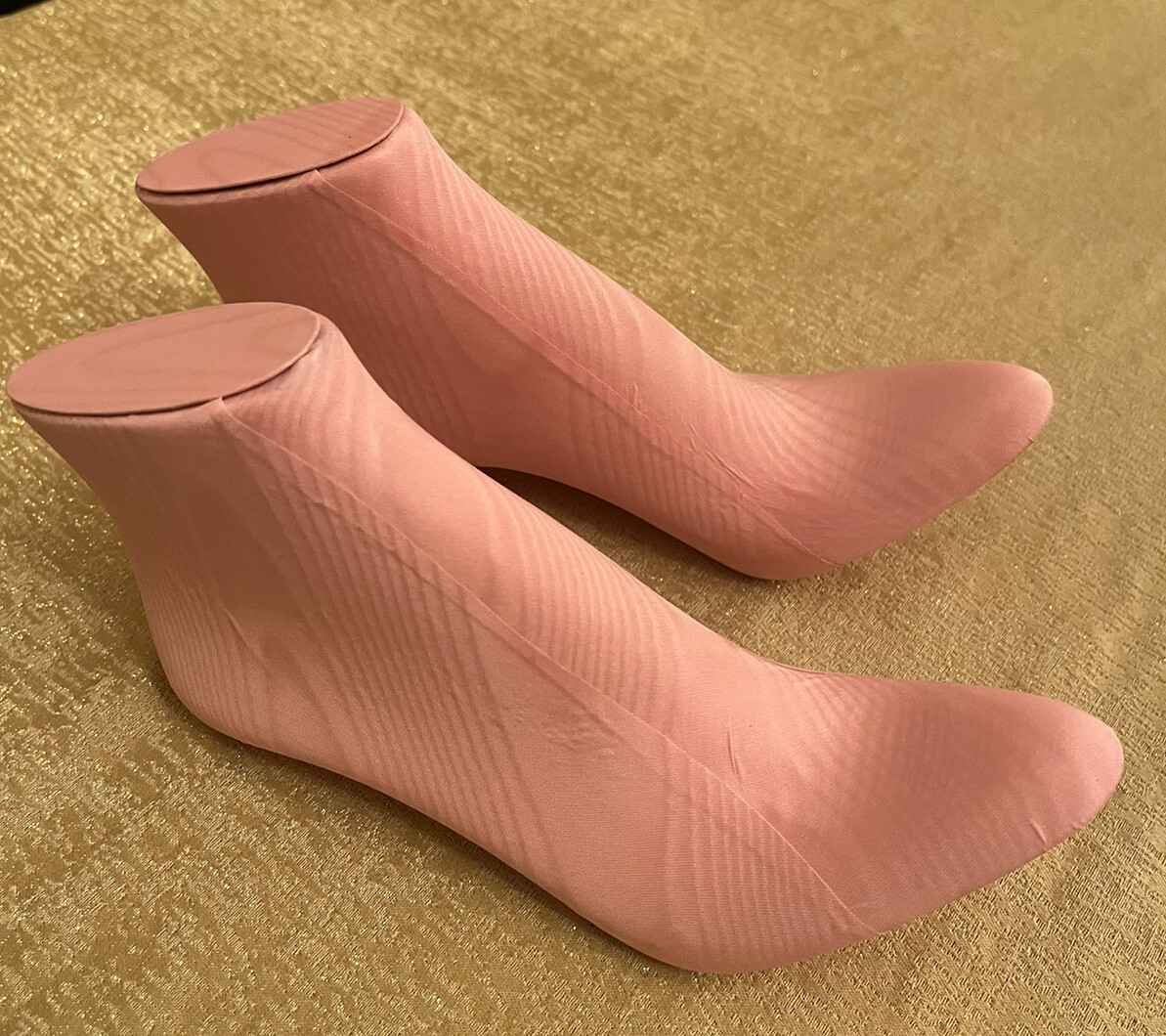 RARE Gucci Store Display Feet Used In Store set of 2 Pink