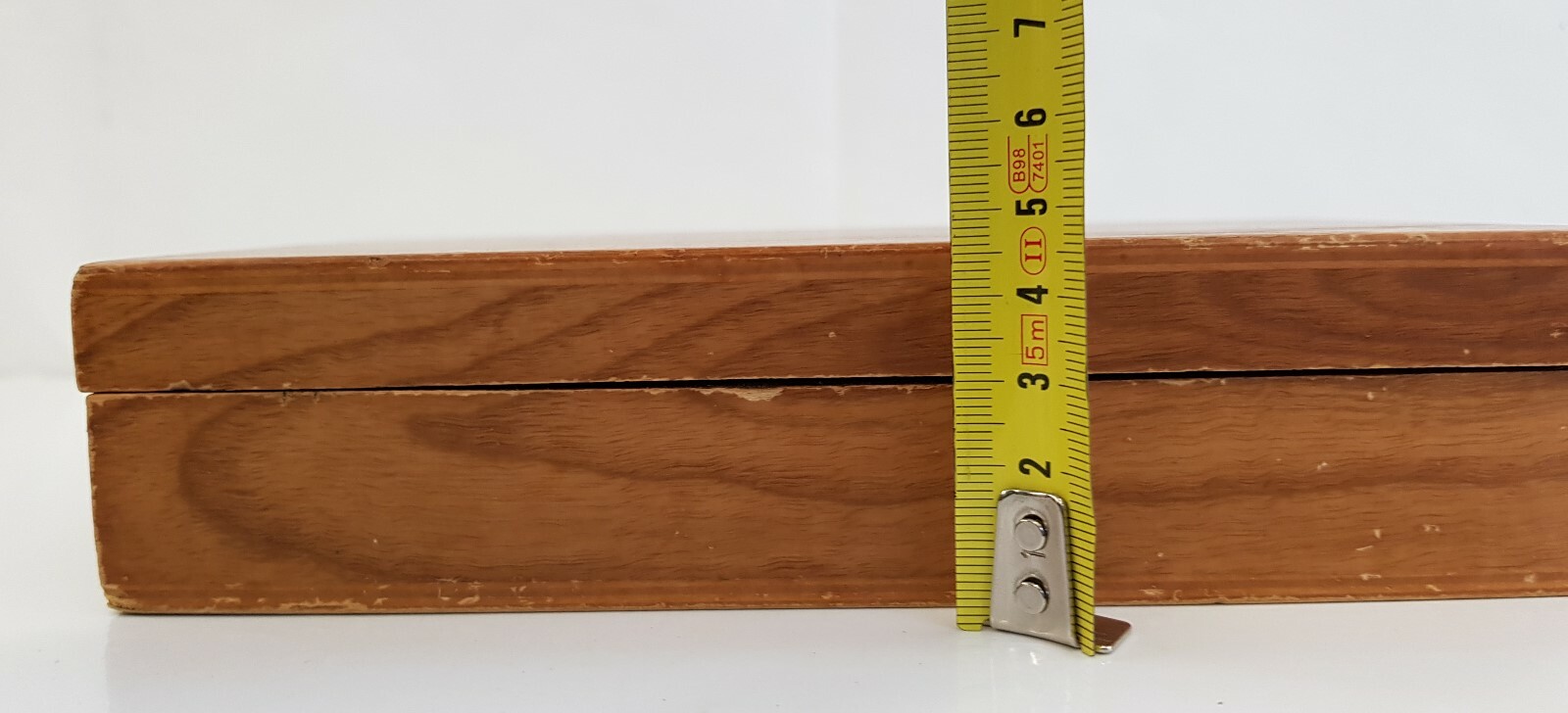 JOLLY HOTELS CHESTERFIELD PHILP MORRIS Pub Cigarette Tobacco Holder Wooden Box