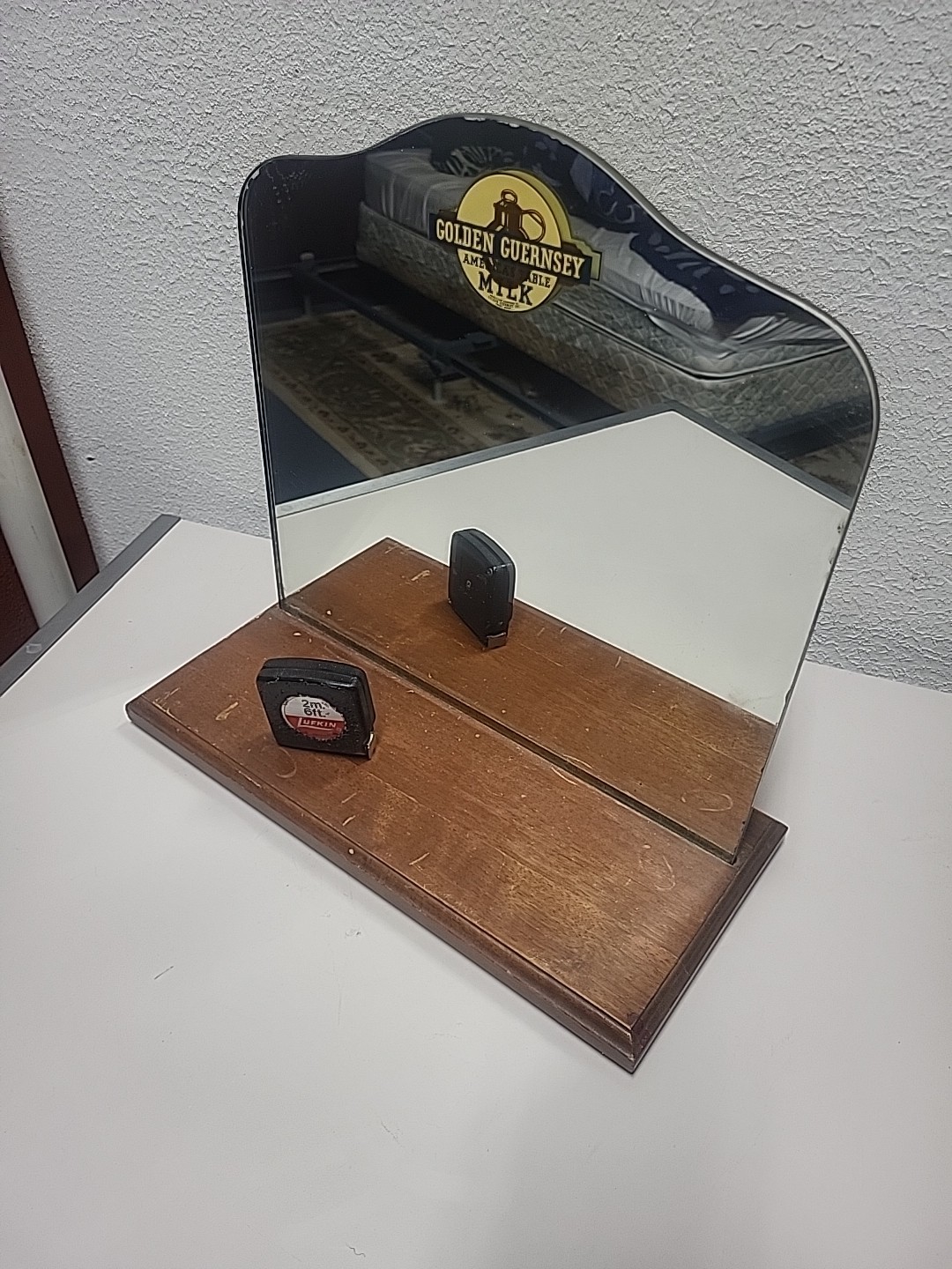 Vtg GOLDEN GURNSEY American Table MILK MCM Advertising Mirror Display Stand