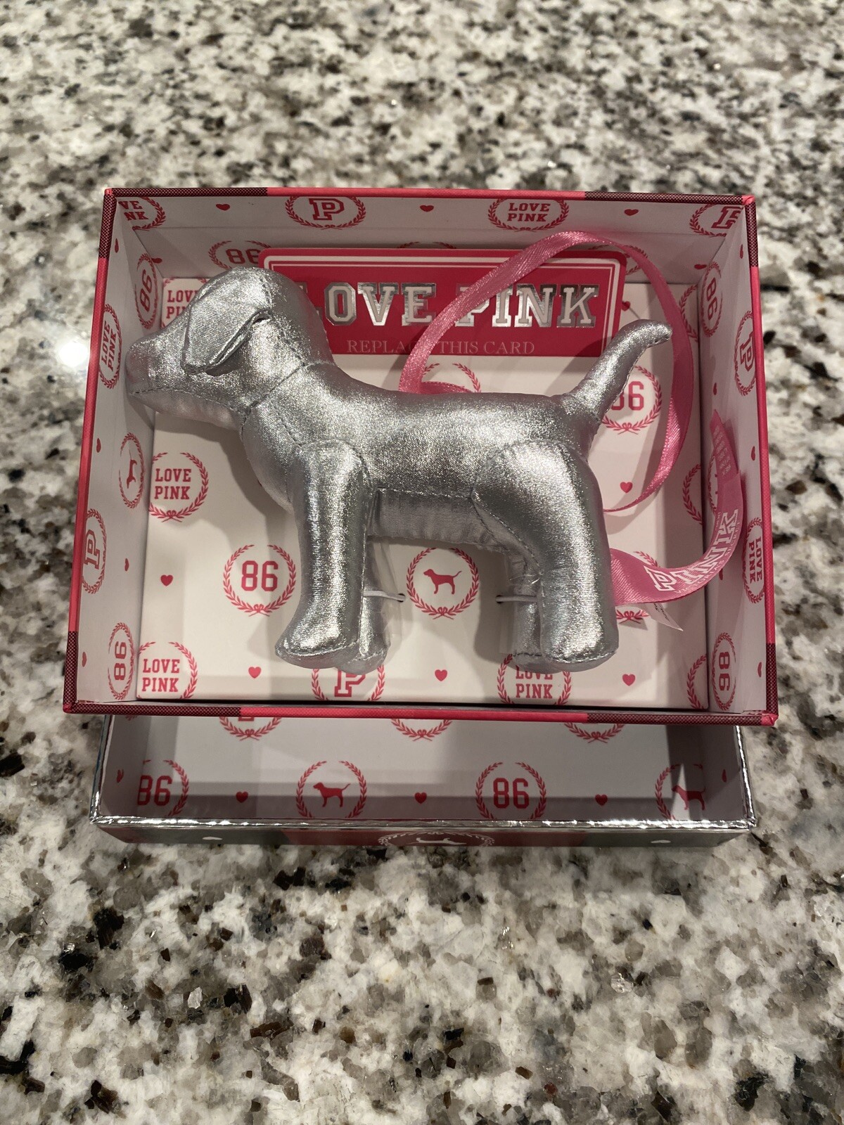 NEW VICTORIA’S SECRET PINK DOG ORNAMENT BOXED