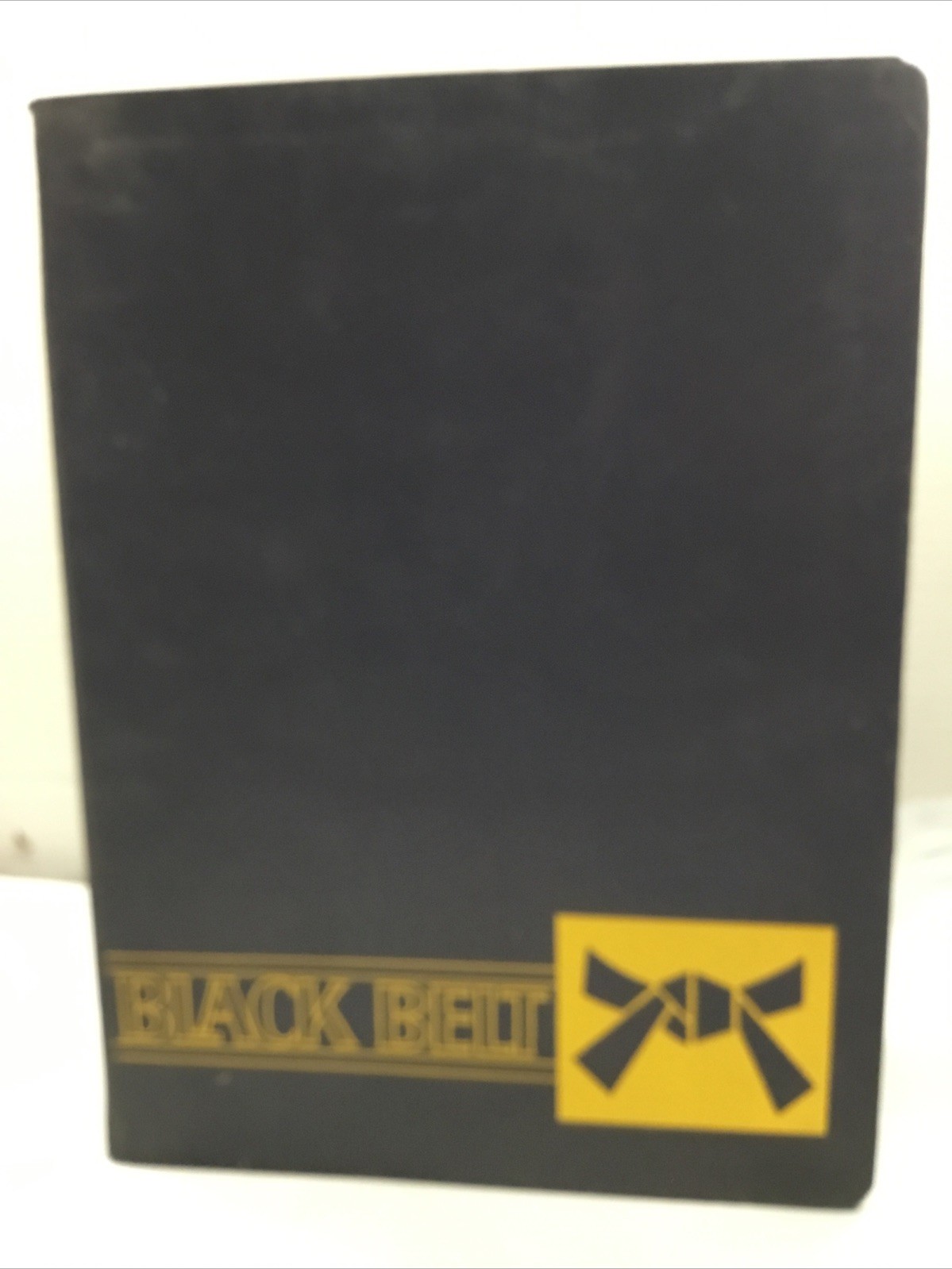 Black Belt Hardcover Magazine Binder NO MAGAZINES BINDER ONLY Bookshelf