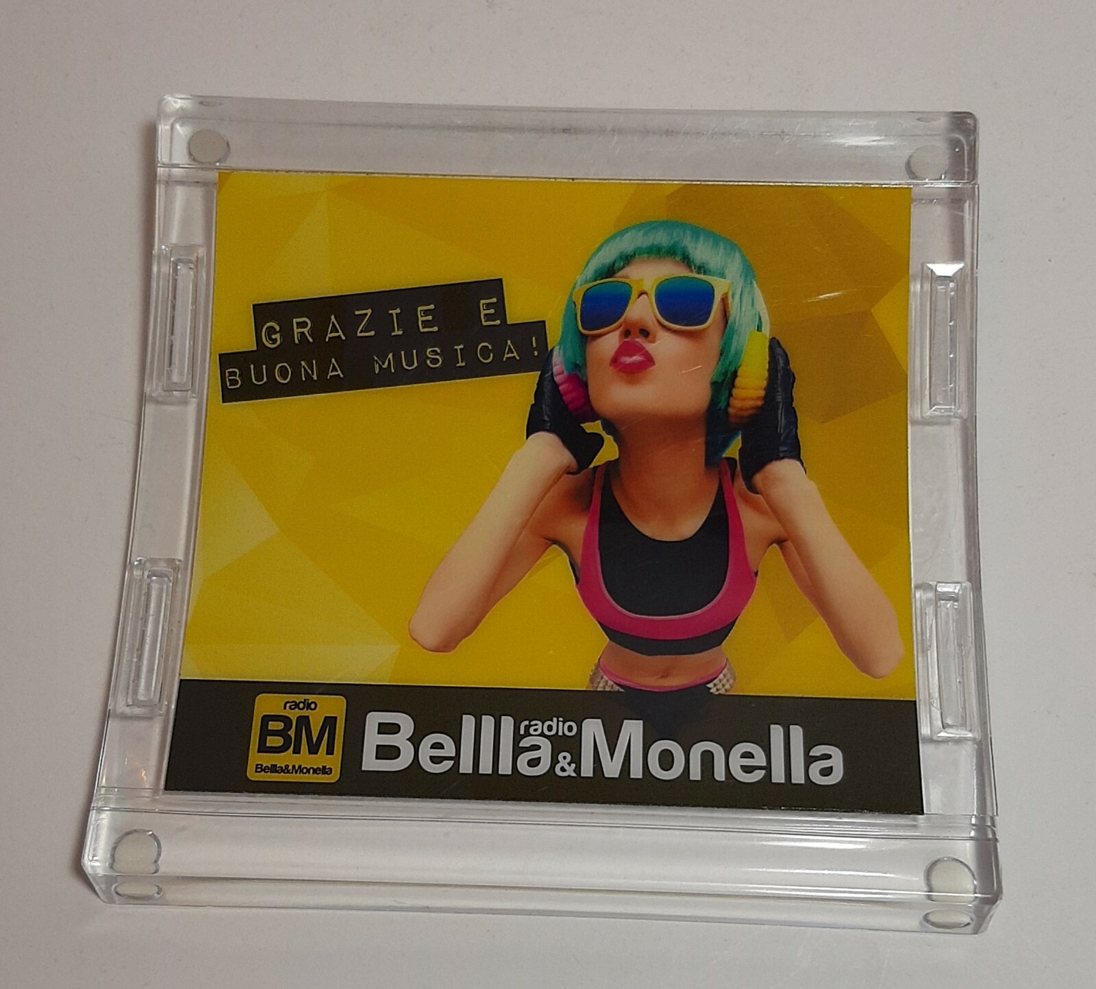 Vintage BELLA AND MONELLA Radio Advertising Rendering cm 18 Plexiglass