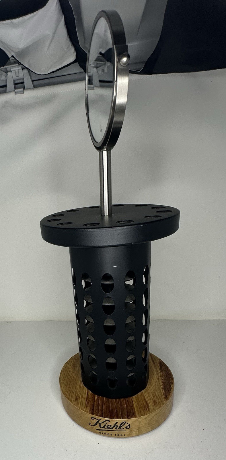 Kiehl’s Retail Store Display Mirror Brush Holder Counter Fixture Wood Stand