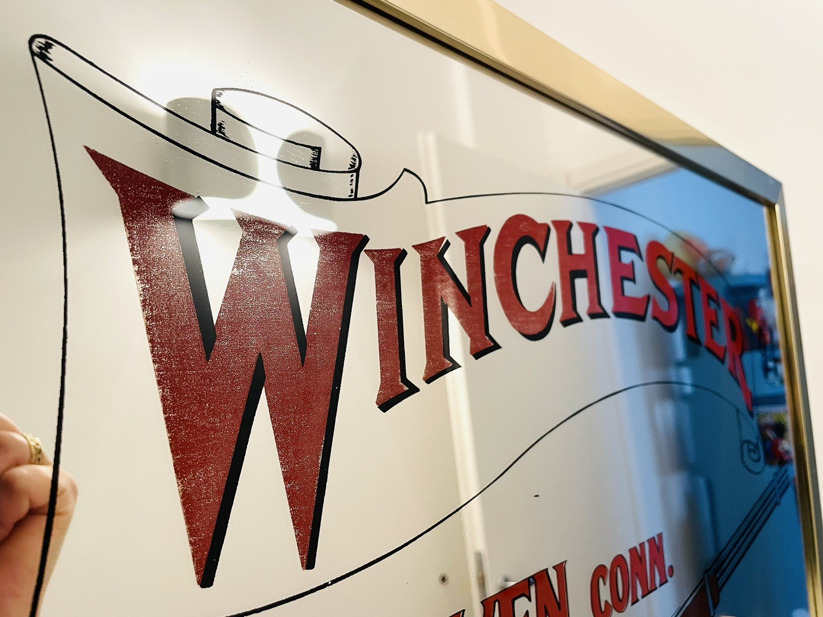 ✅ Large XL Advertising Mirror 70s WINCHESTER Rifles Brass Frame
