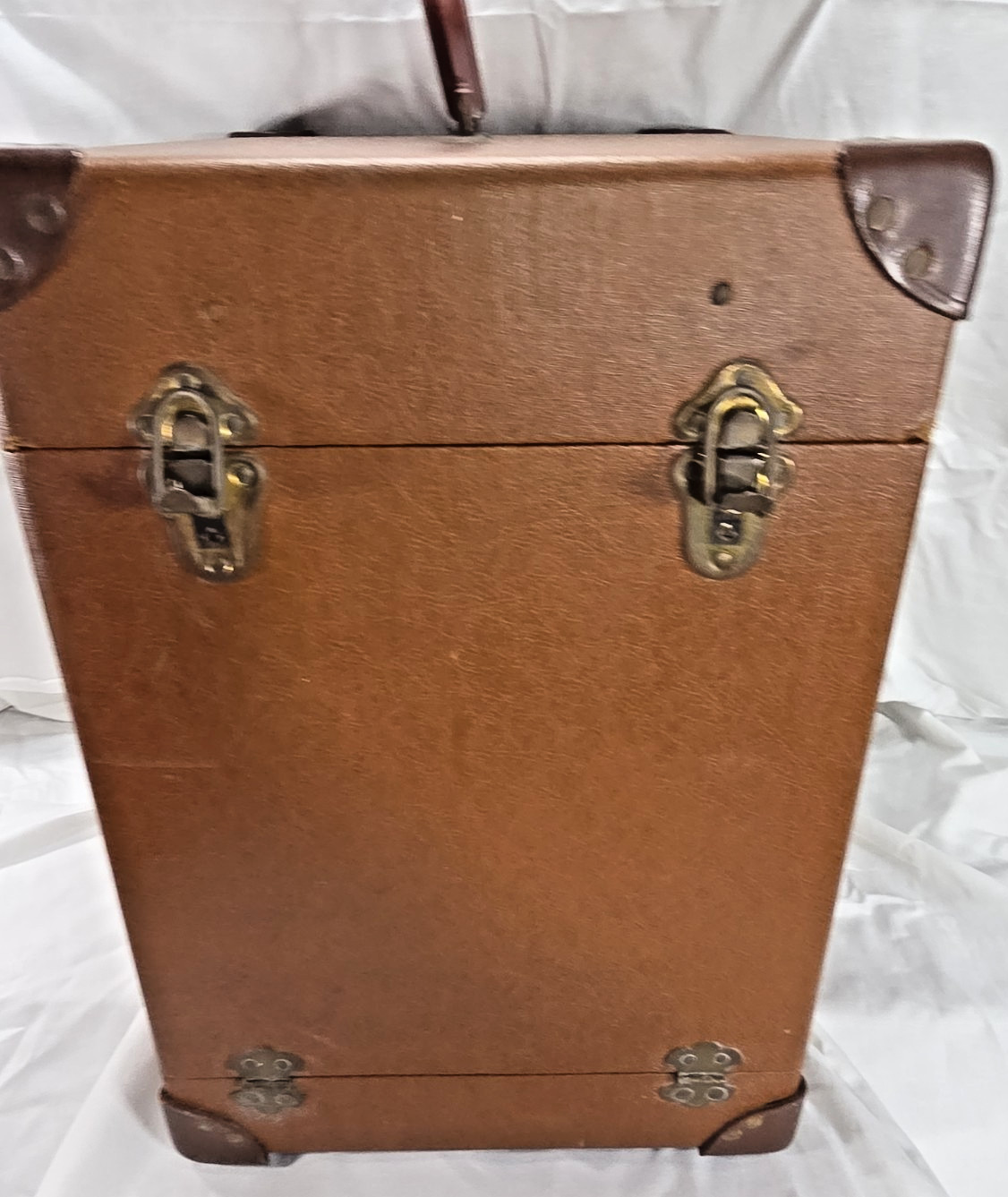 Vtg Electric Iron Traveling Salesman Sample Advertising Appliance Display Case