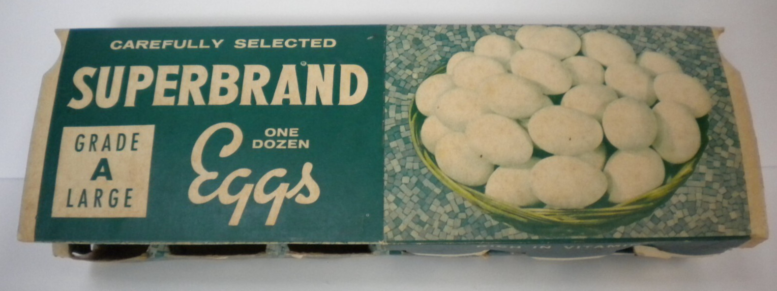 VTG Winn Dixie Superbrand Eggs Cardboard Carton Grocery Advertising Prop Display
