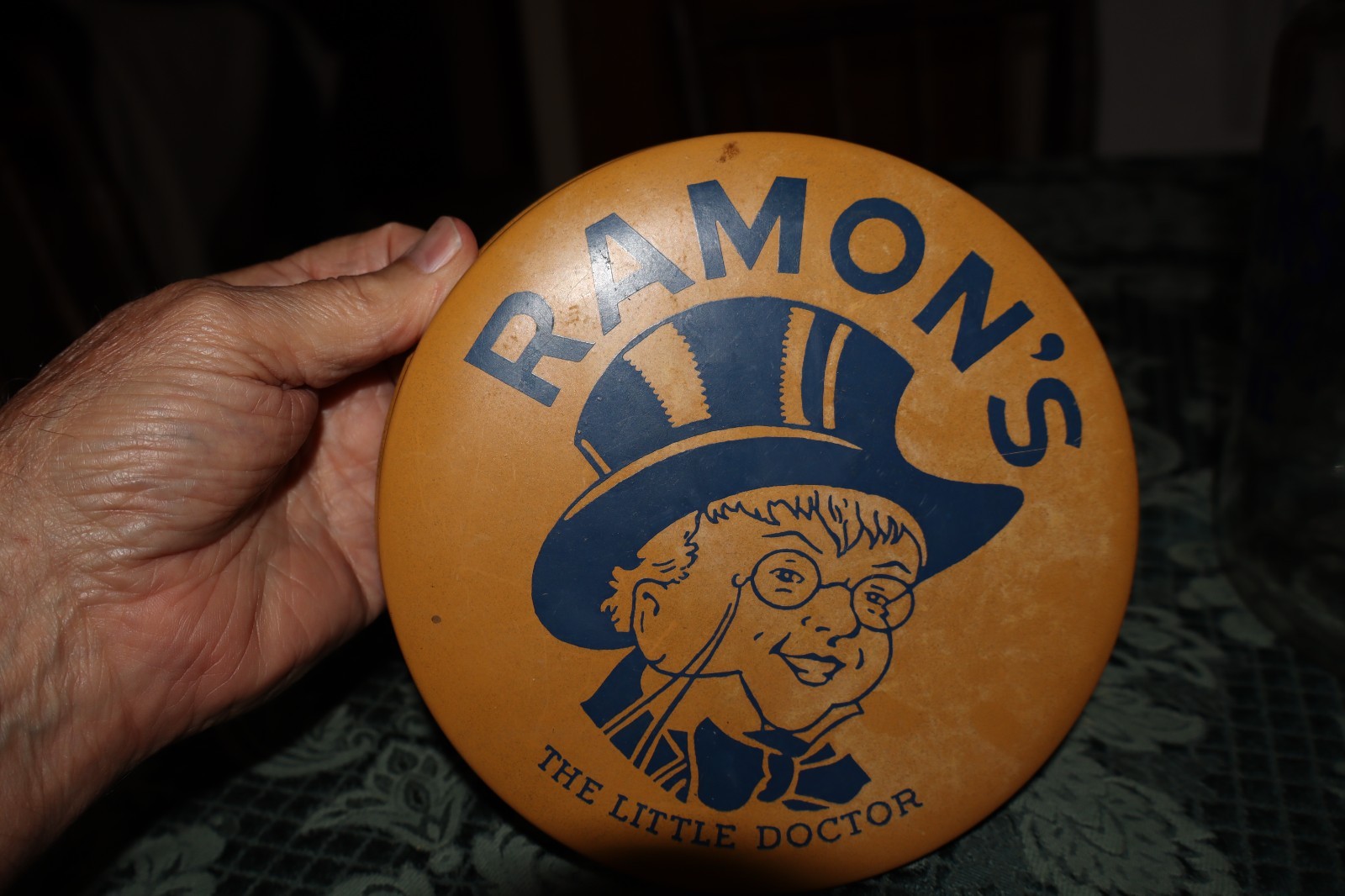 VTG RAMONS QUALITY MEDICINE THE LITTLE DOCTOR COUNTER TOP DISPLAY JAR