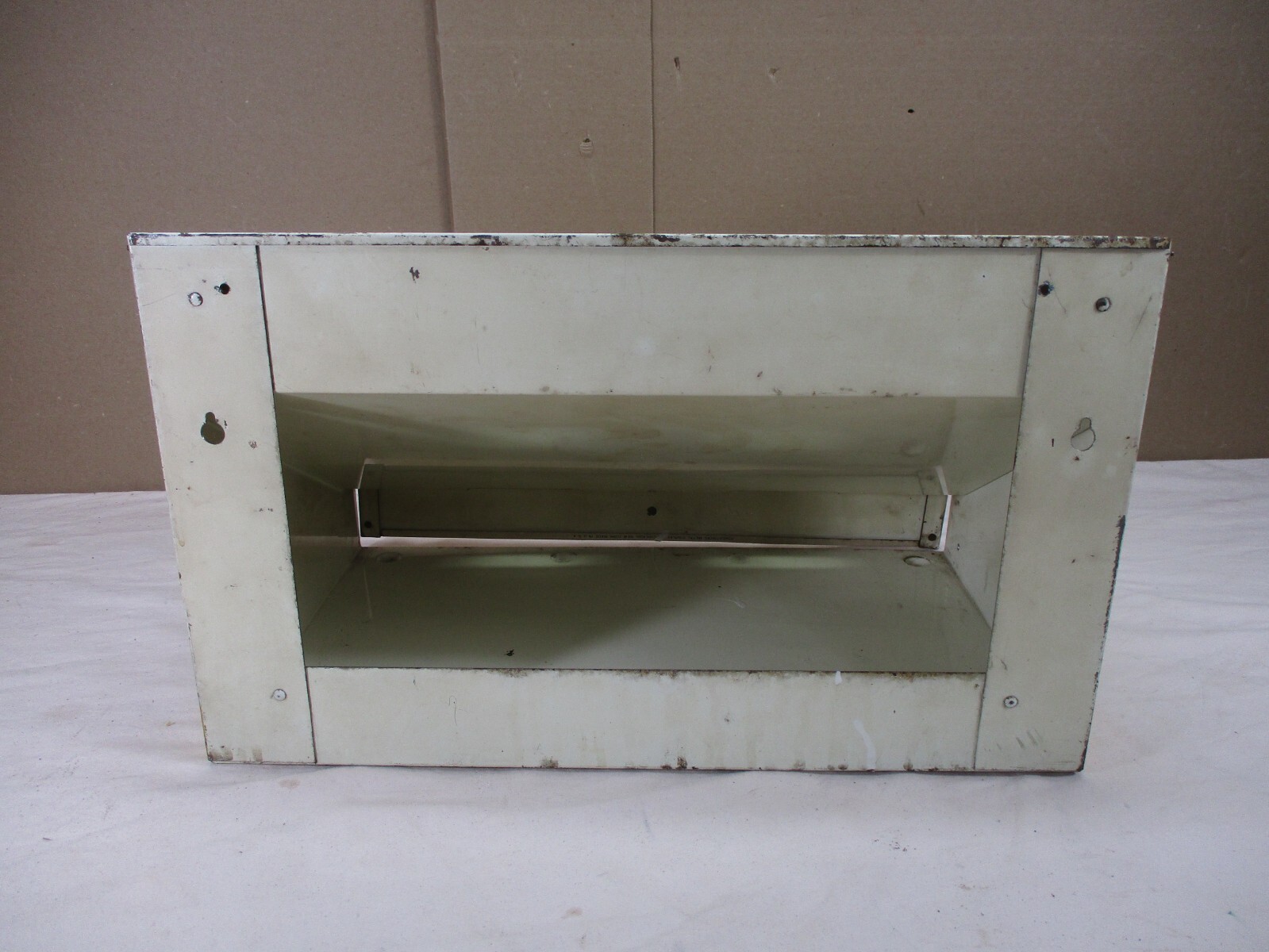 Vtg GE Automotive Dealer Service Station Auto Bulb Store Display Case Clear Lid