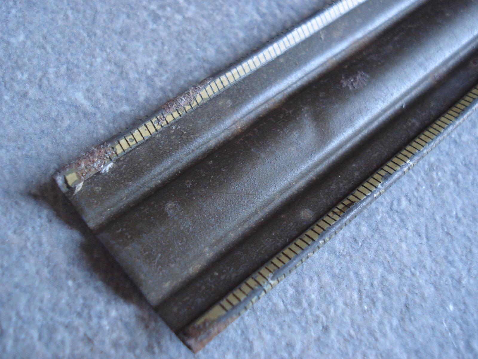 1920 FERRO CHINA BISLERI MILANO HEXANOFELE MALARIA RULER SCREEN PRINTED SHEET METAL