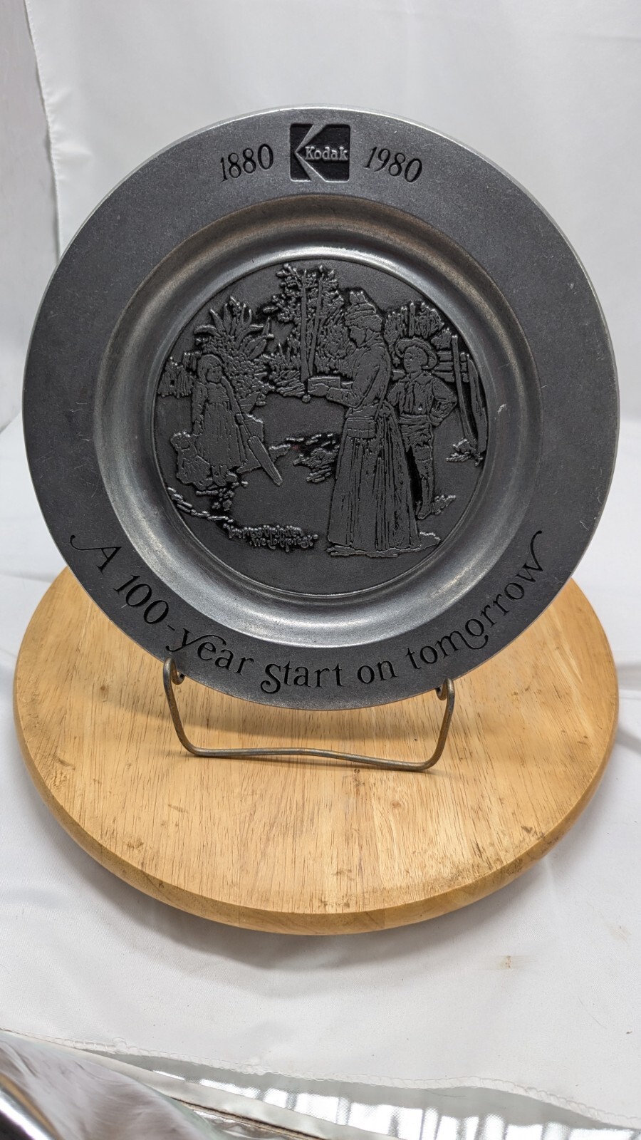 Pewter Kodak Plate 1880-1980 100 Year Anniversary Collection Wilton VTG. 11″/GC