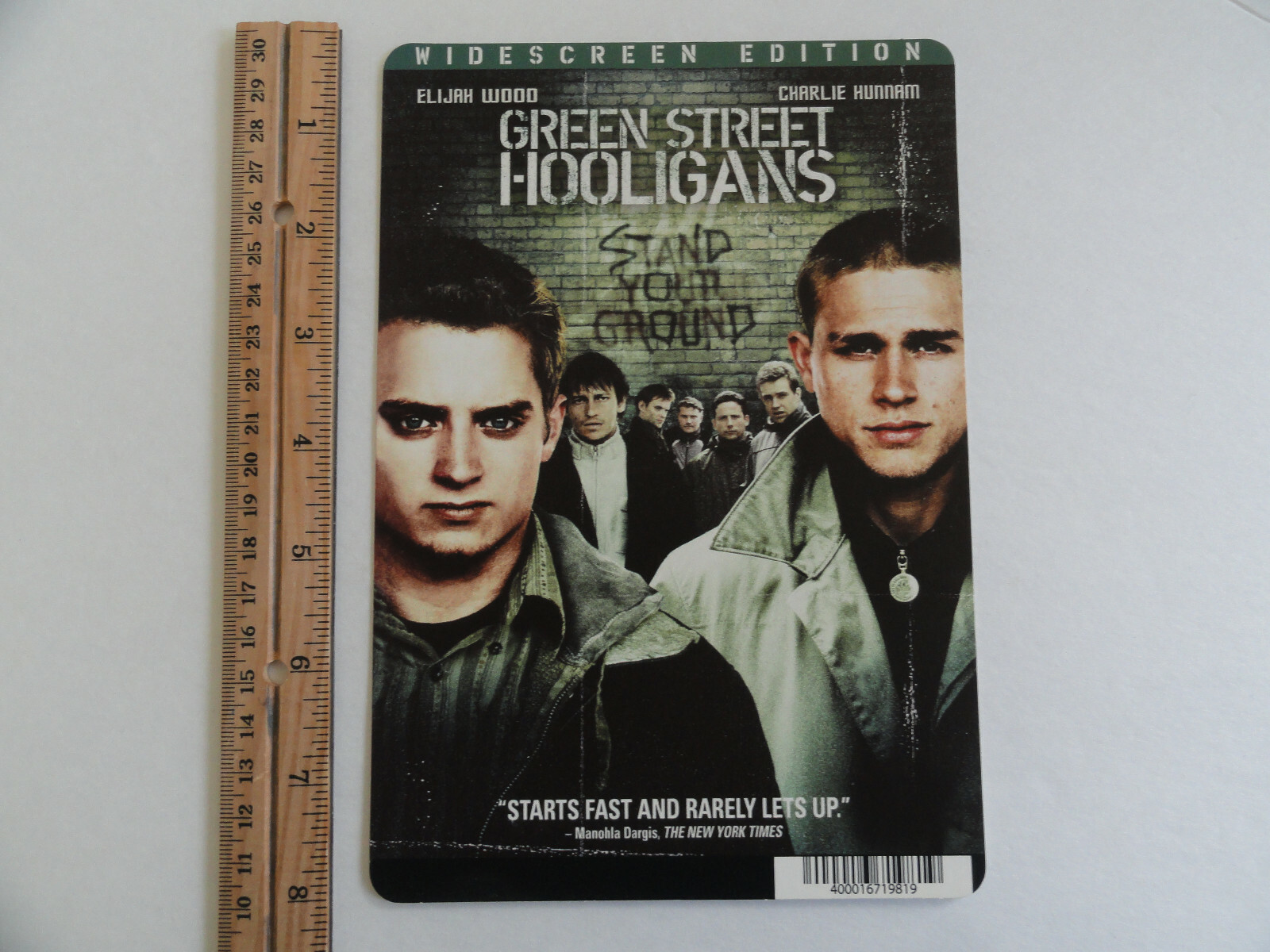 GREEN STREET HOOLIGANS – BLOCKBUSTER VIDEO BACKER CARD 5″X8″ NO MOVIE