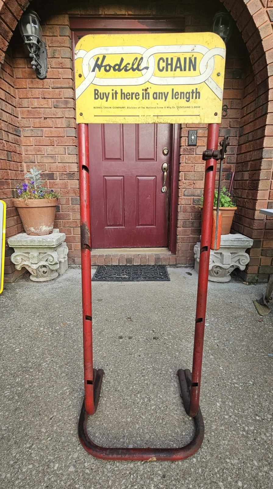VINTAGE HODELL CHAIN DISPLAY RACK NATIONAL SCREW & MFG CO. CLEVELAND OH ADVERTIS