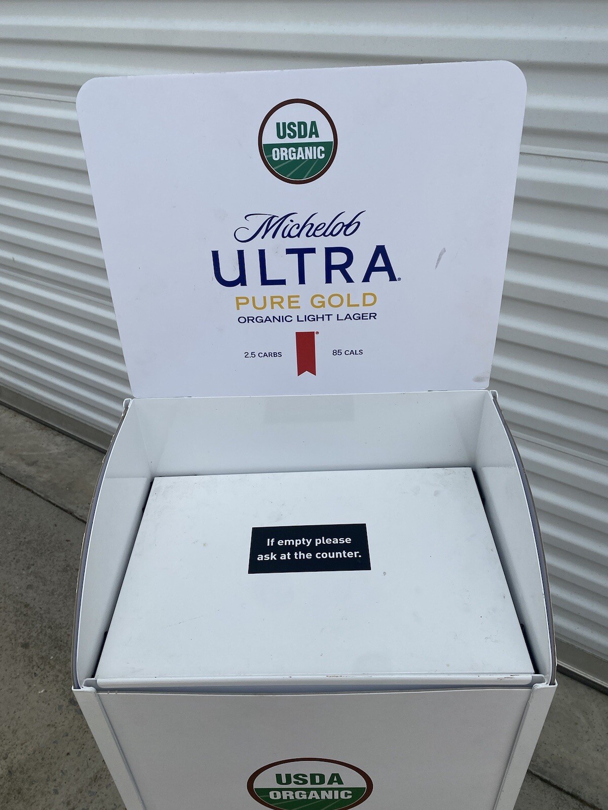 Michelob Ultra Store Display End Cap , Holds Multiple Cases – RARE!