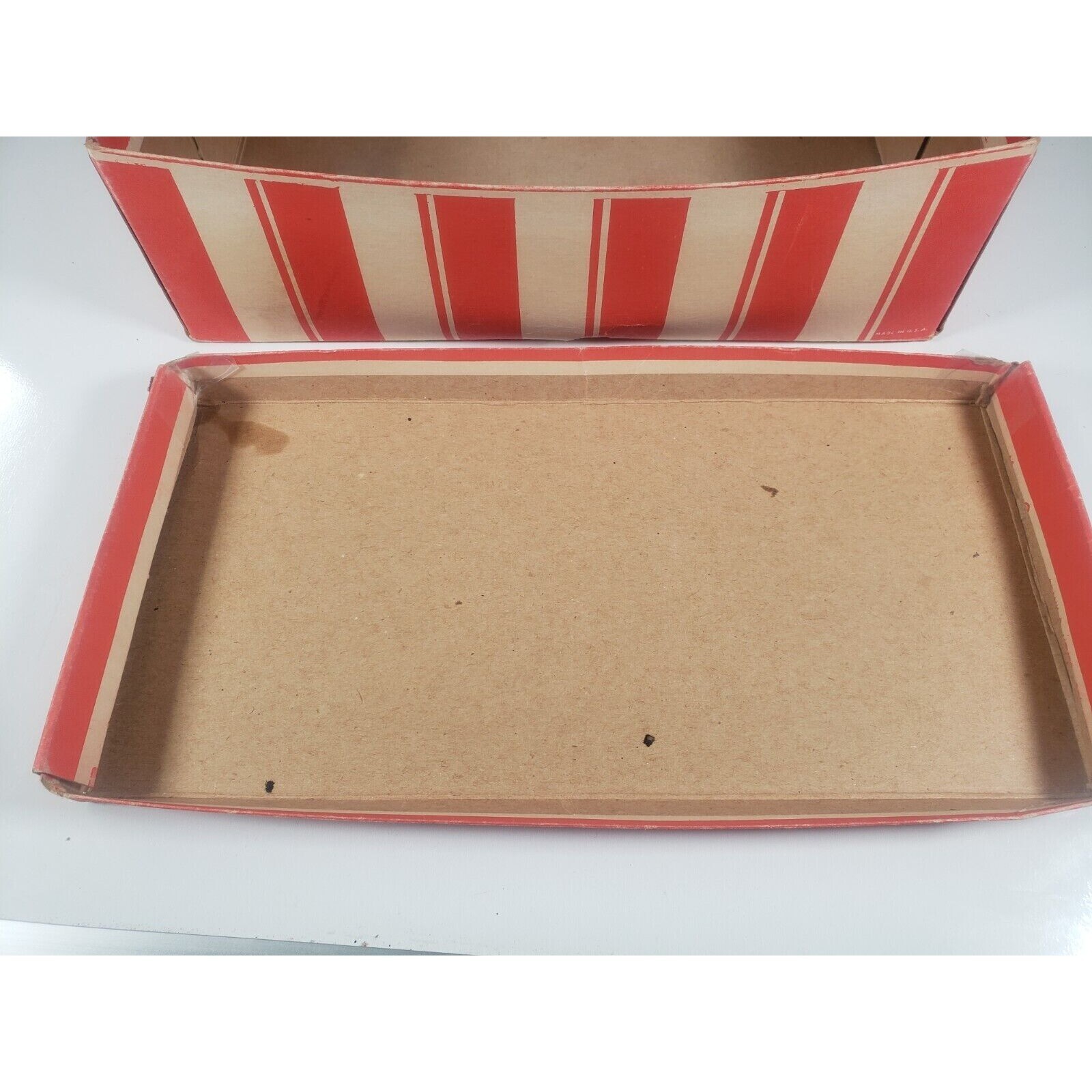 Womens OOMPHIES BROWSABOUTS Empty She Box Prop Movie Display Box Vtg READ