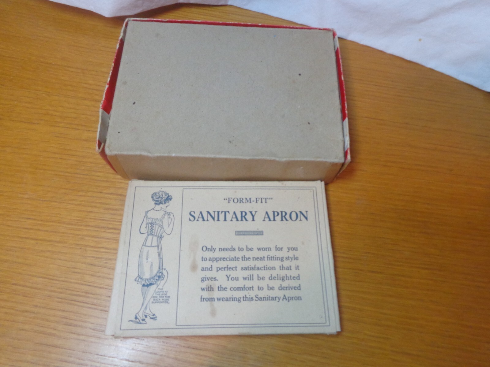 2 VINTAGE/ANTIQUE ADVERTISING BOXES CHUM GUM STORE DISPLAY & SANITARY APRON LOT