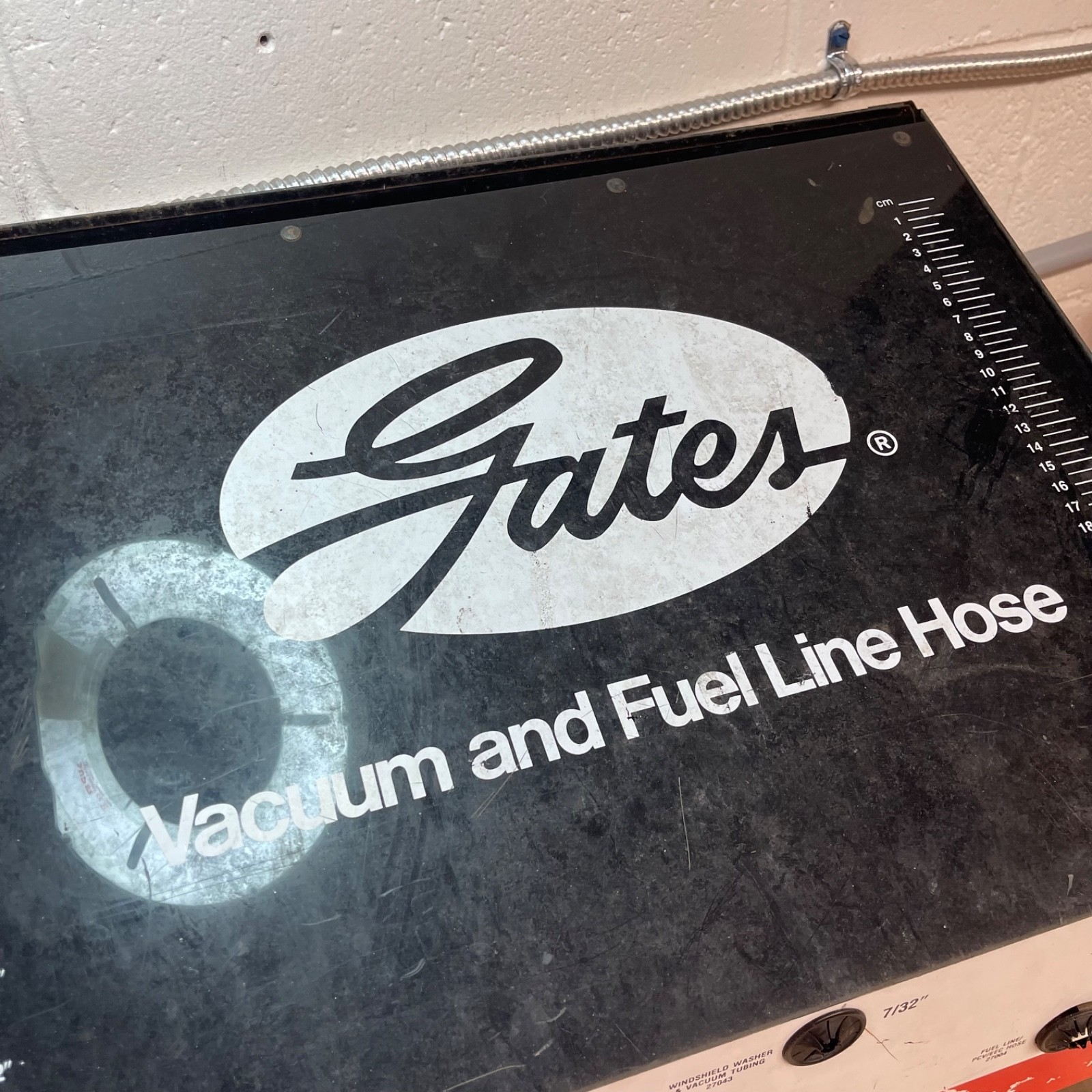 Gates Vacuum & Fuel Line Hose Metal Cabinet Display Merchandiser