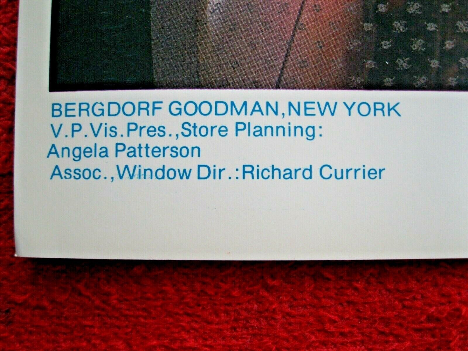 1982 BERGDORF GOODMAN STORE WINDOW DISPLAY LACE BEGUILES US PHOTOGRAPH PRINT #83
