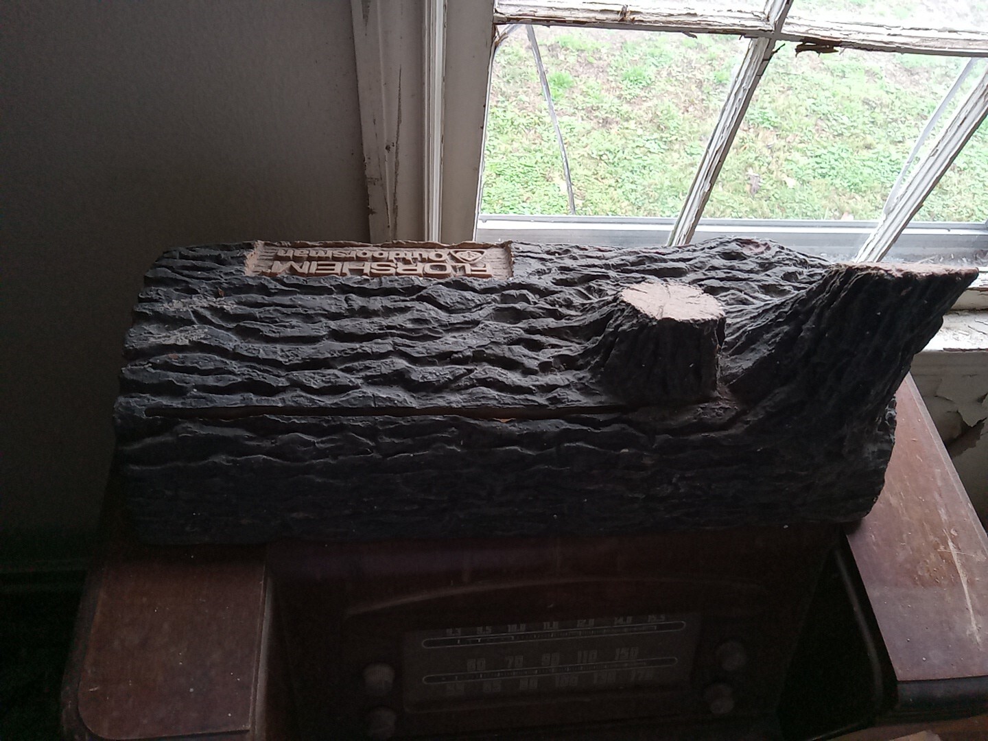 Vintage FLORSHEIM OUTDOORSMAN Faux Log Shoe Display