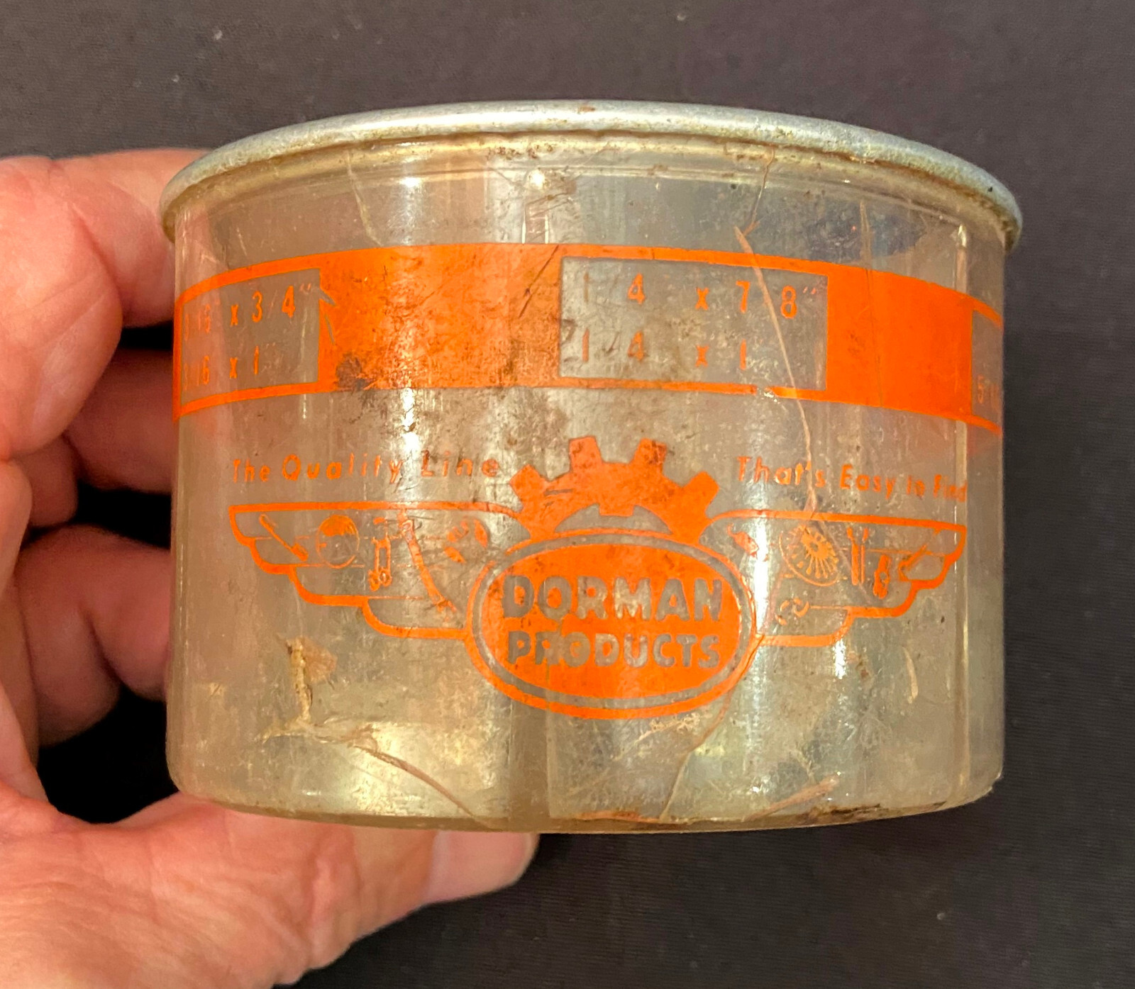 VINTAGE DORMAN VU-18 PLASTIC CONTAINER WITH MOTOR 1/2 MOON KEYS