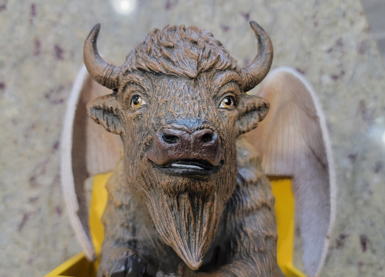 Slim Jim Buffalo Wild Wings Counter Display Chicken Sticks Promo Statue (Rare)