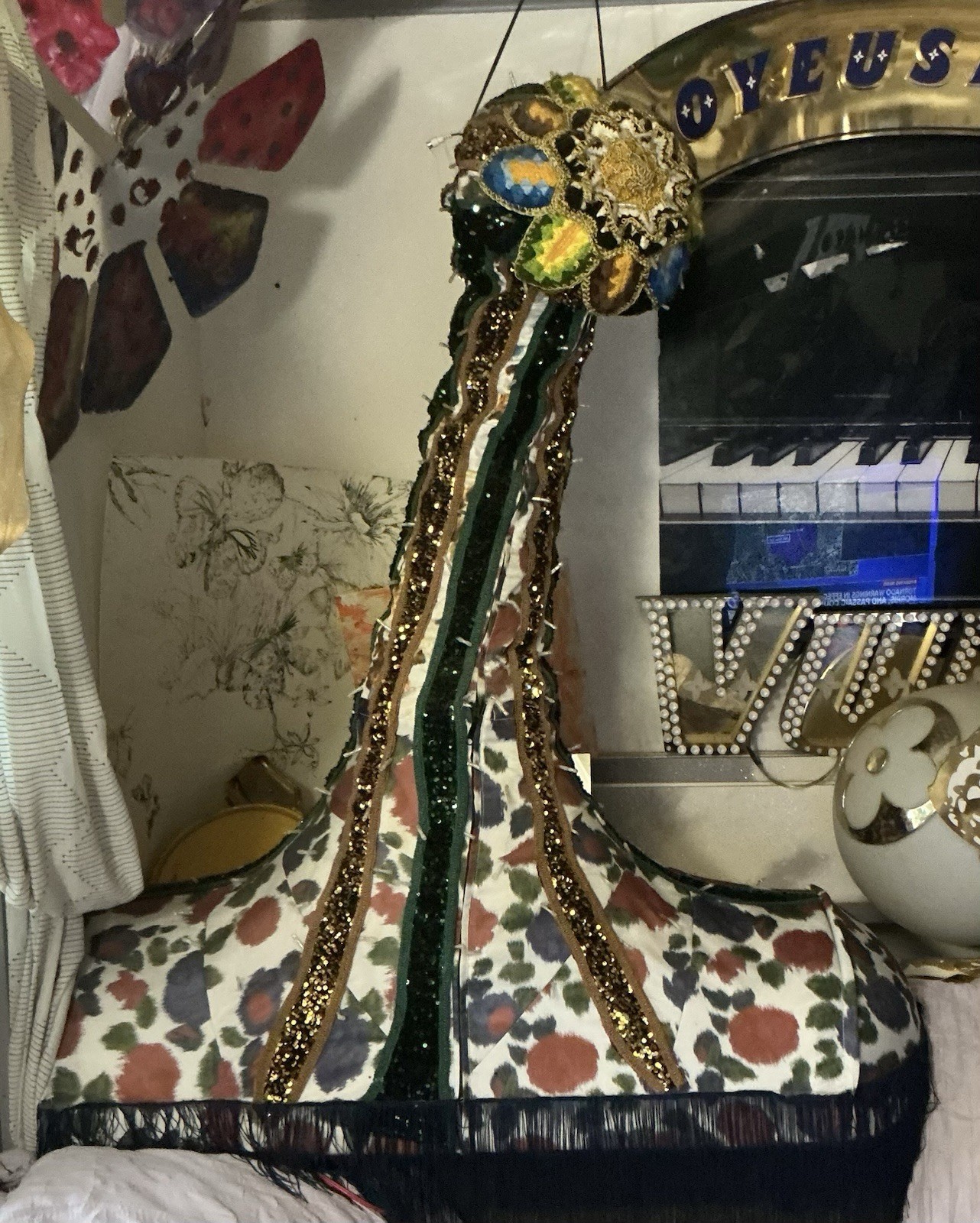 CHRISTIAN DIOR CATWALK DISPLAY 5 FEET BY 4 FEET ITS BEAUTIFUL HANDMADE W LIGHTS