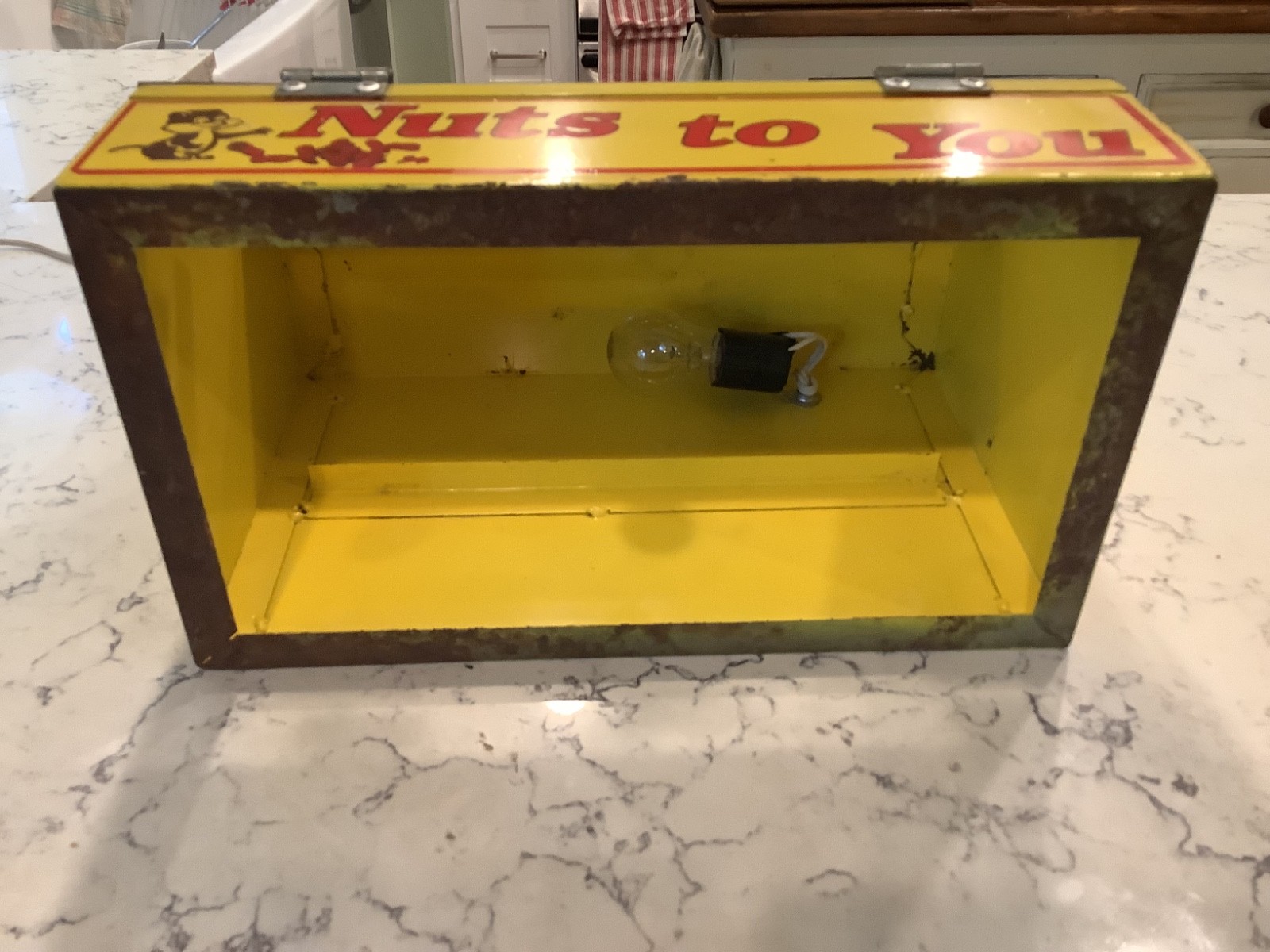 Vintage Country Store Lighted Peanut & Cashew Mix Nut Bin Countertop Display