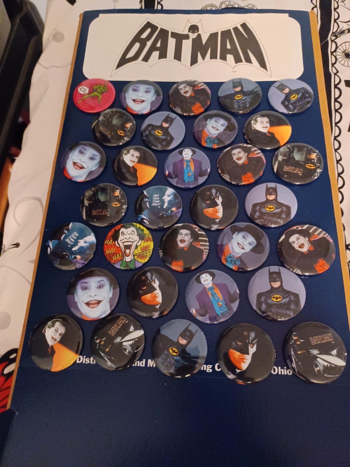 Vintage 1989 Batman Complete 38 Button Store Display Brand New! DC Comics Choose