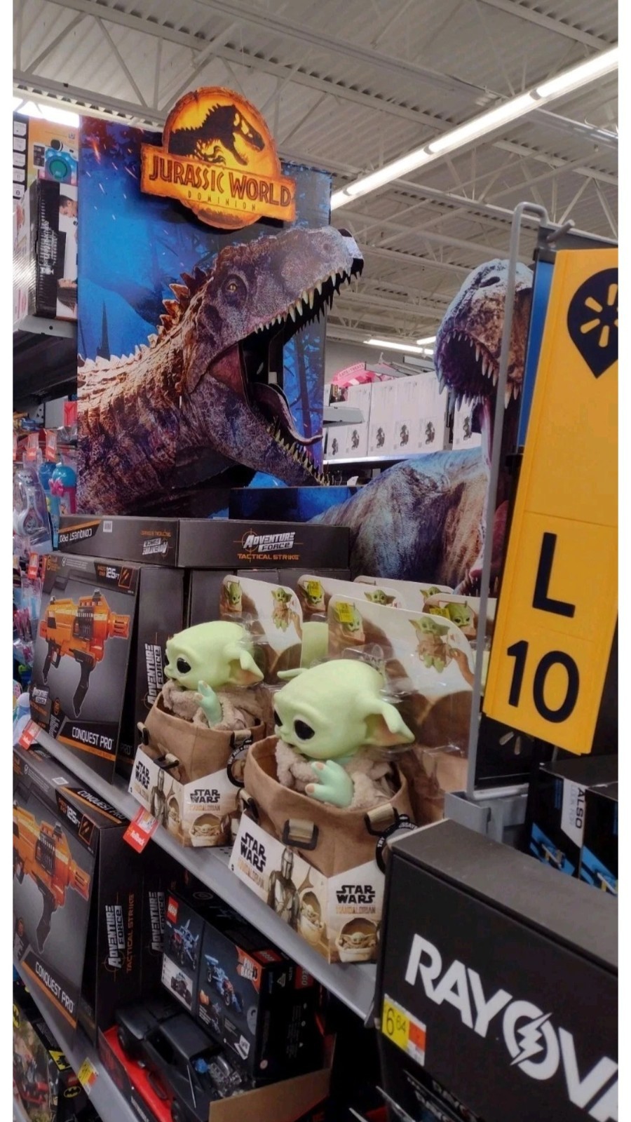 Jurassic World Dominion Walmart End cap Store Display HUGE RARE Complete